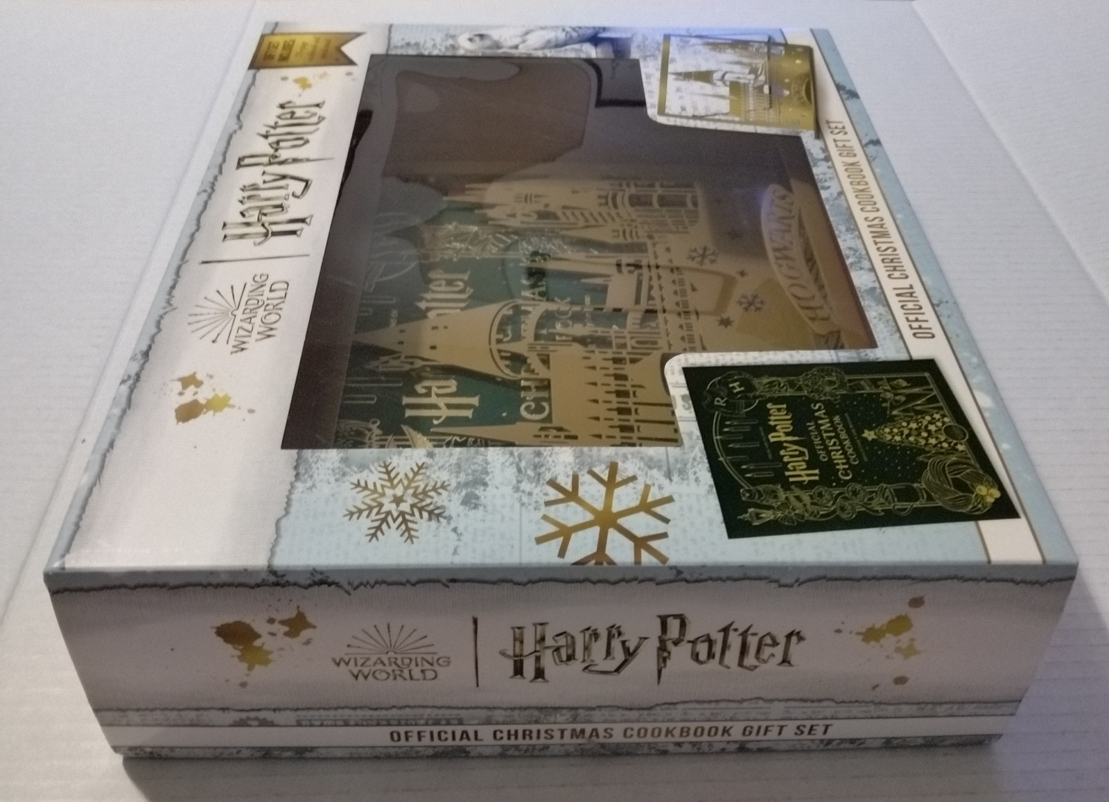 Wizarding World Harry Potter Official Christmas Cookbook Gift Set NEW