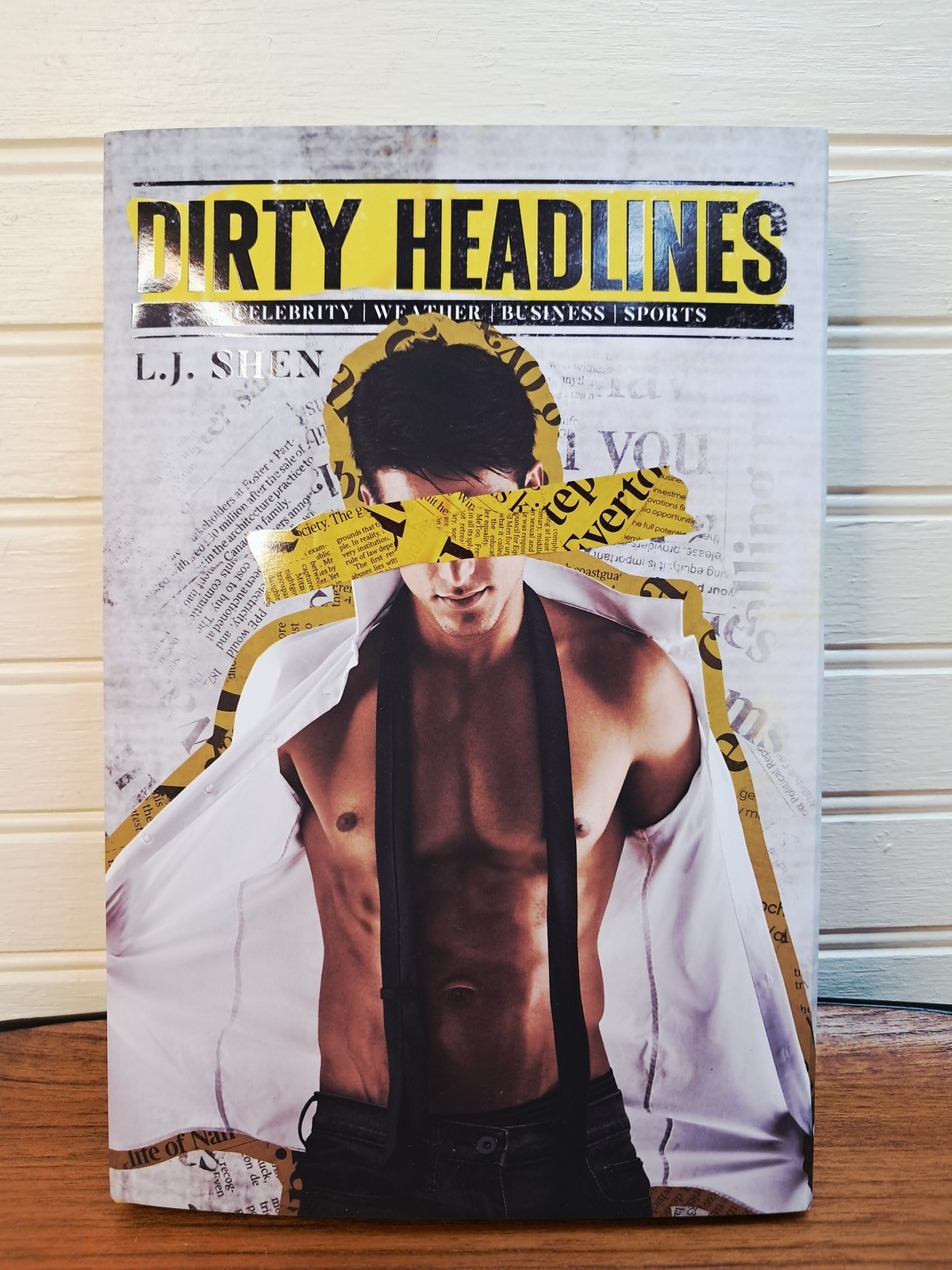 Dirty Headlines L.J. Shen Signed Special Edition Baddies Book Box Exclusive