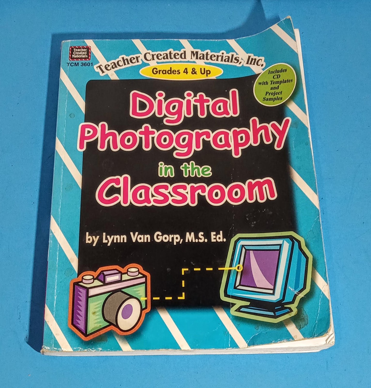 “Digital Photography in the Classroom” w/CD-Photography Book-240 pages-pre-owned