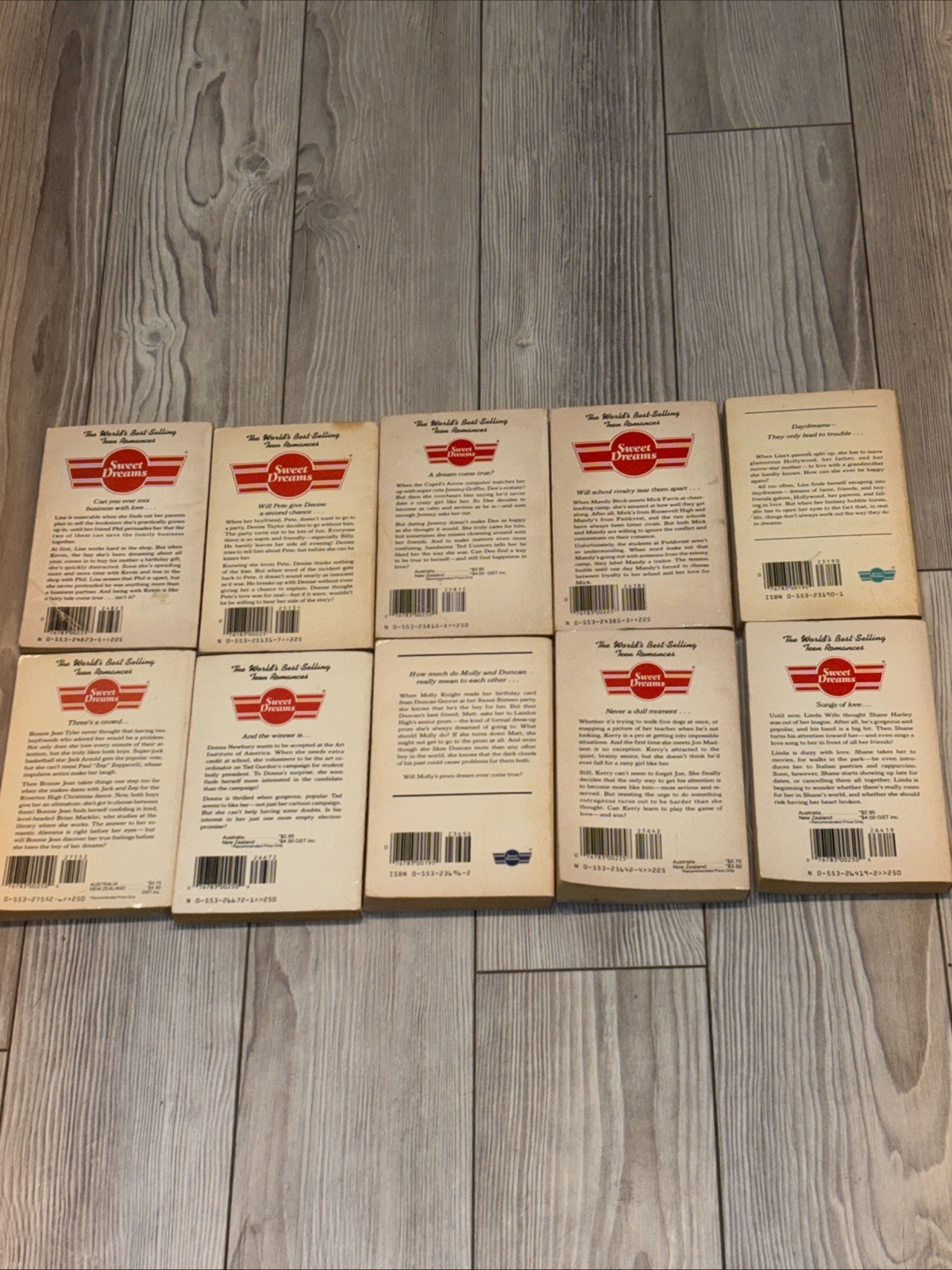 1980’s Sweet Dreams Vintage Paperback Books Young Teens Reading 10 In Lot