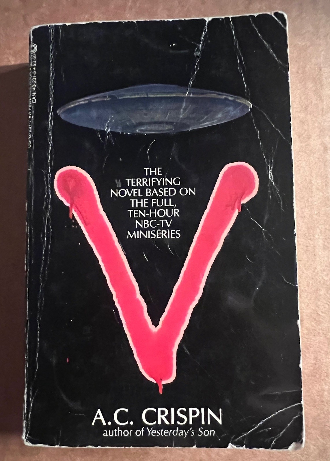 V by A.C. Crispin 1984 1st Edition TV MiniSeries SciFi PB Signed by A.C. Crispin