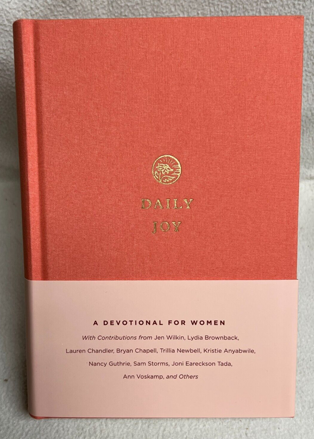 Daily Joy: A Devotional for Women (Hardback) ESV 365-day Devotional (2022)