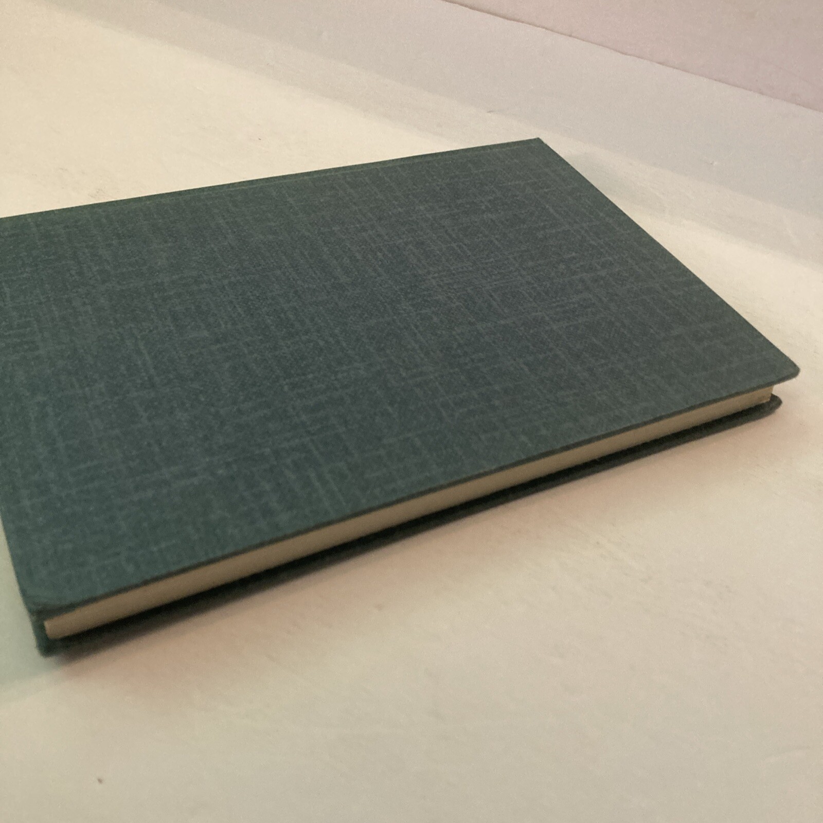 The Overcomers by Russell Chandler 1978 Hardcover Revell