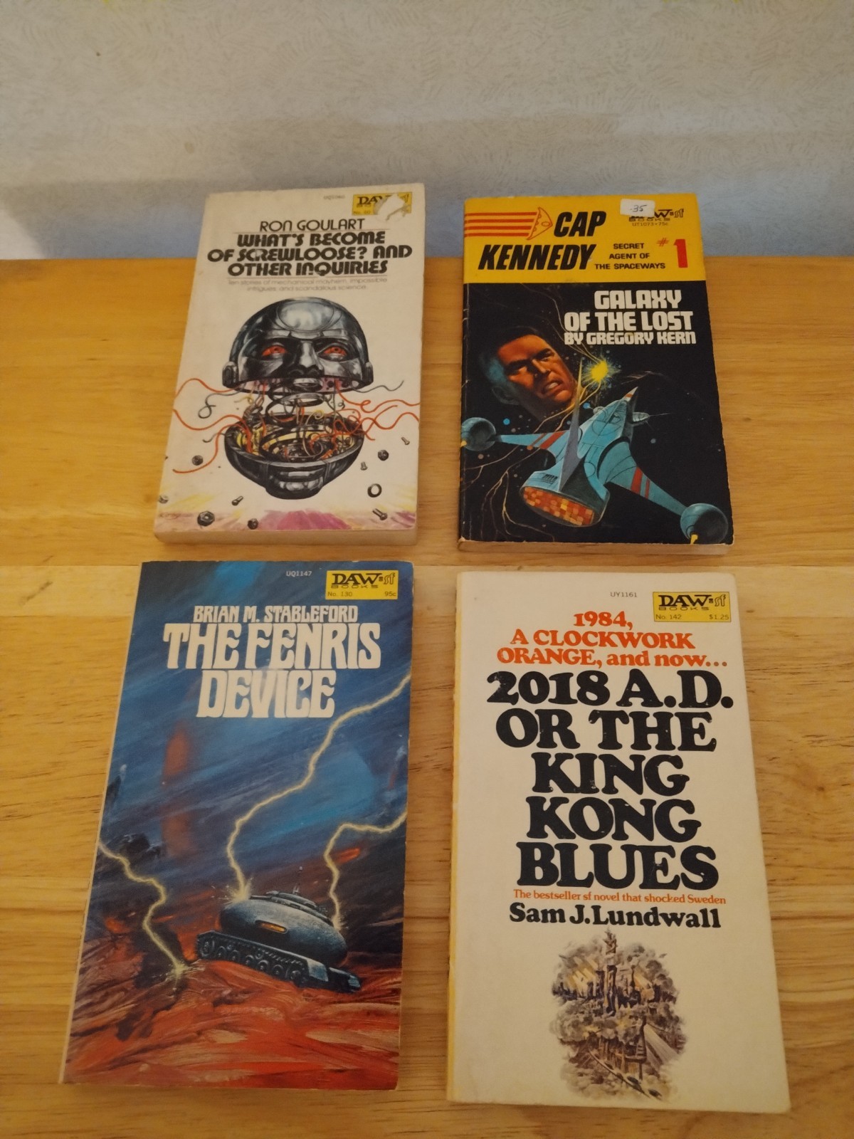 Vintage Sci-Fi Fantasy Daw Books Paperback Lot Of 10 – 1970s 1980s