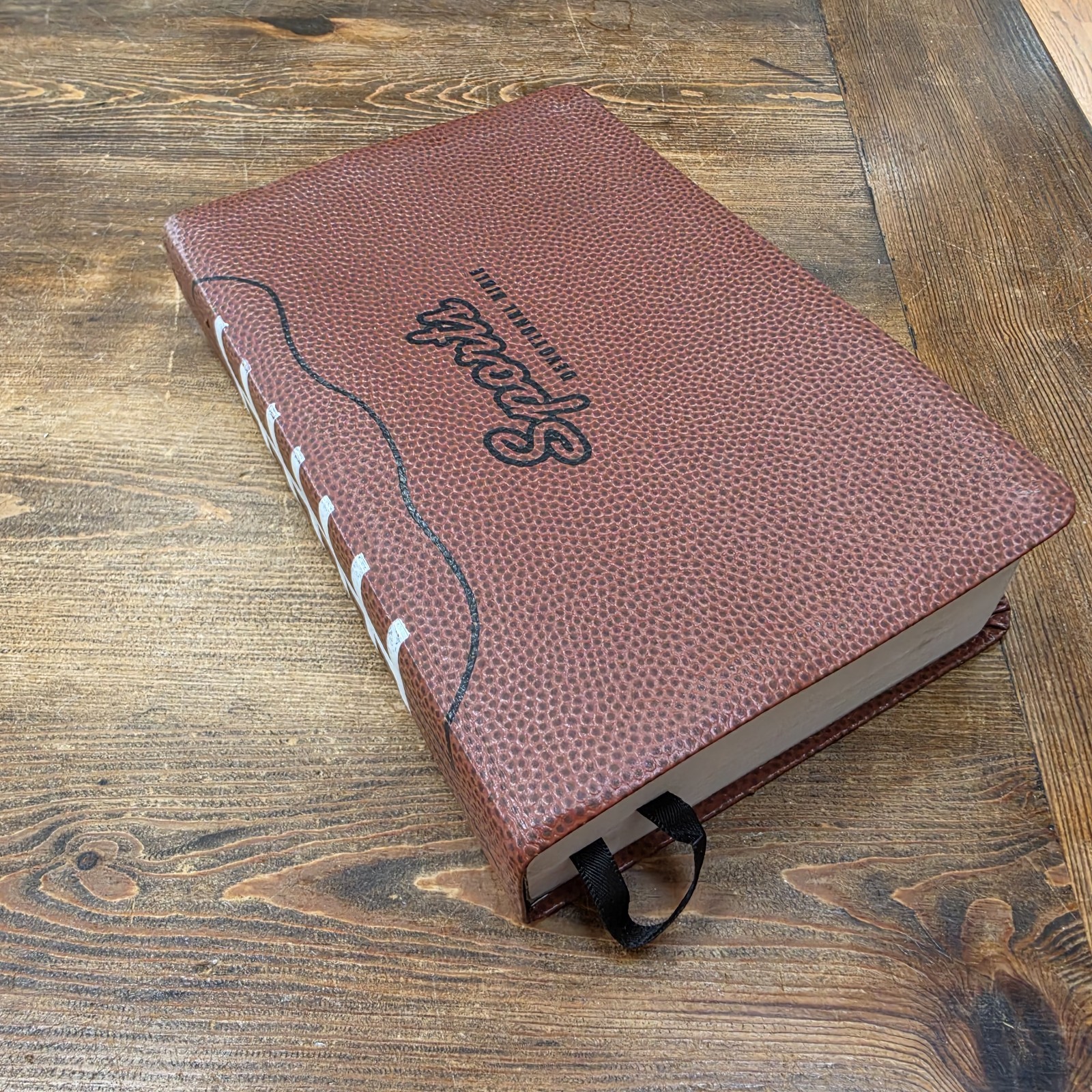Sports Devotional Bible Zondervan 2002 New International Version NIV Football