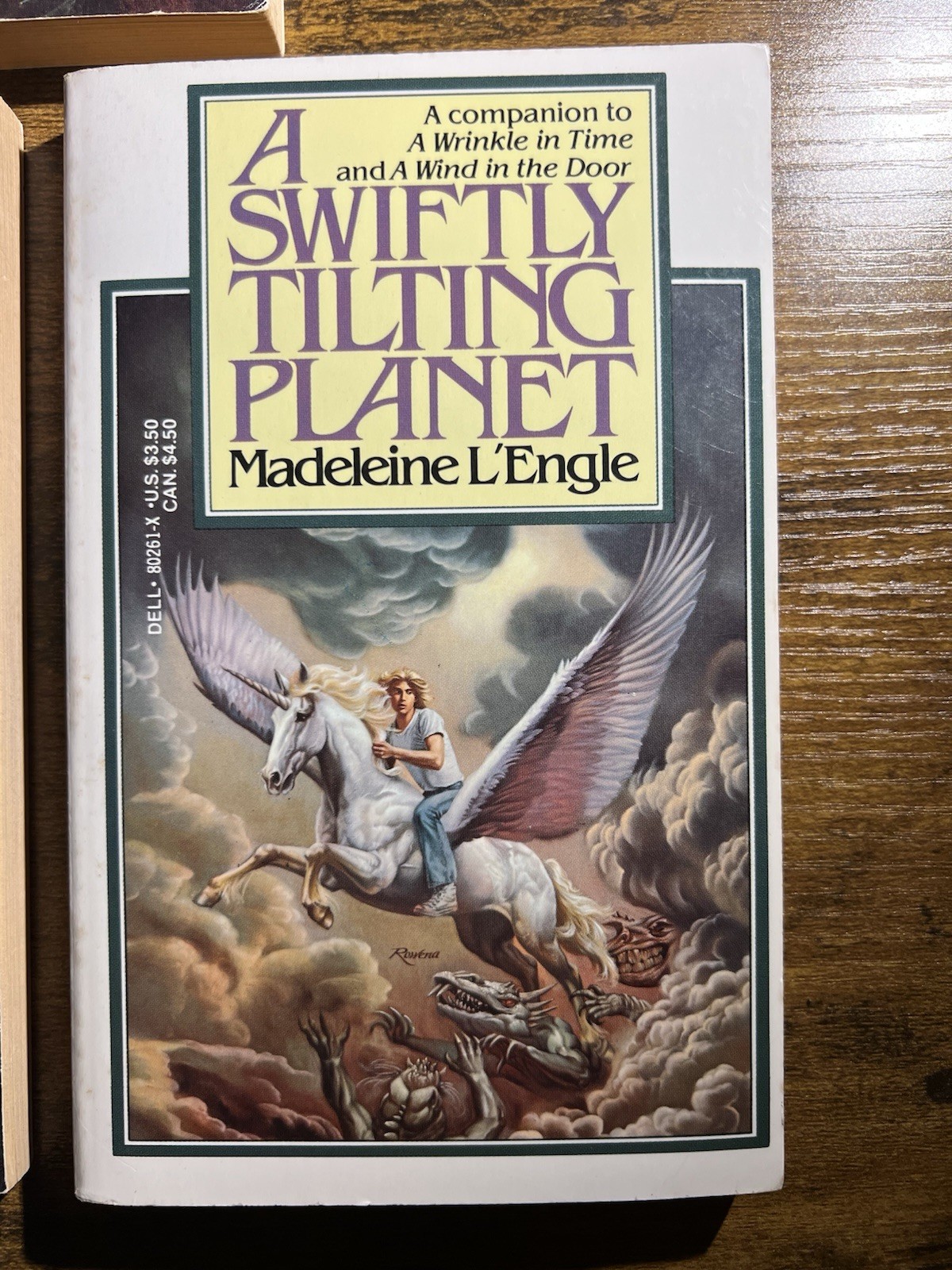 A Wrinkle in Time by Madeleine L’Engle 1976 PB Dell Laurel Leaf STRANGER THINGS