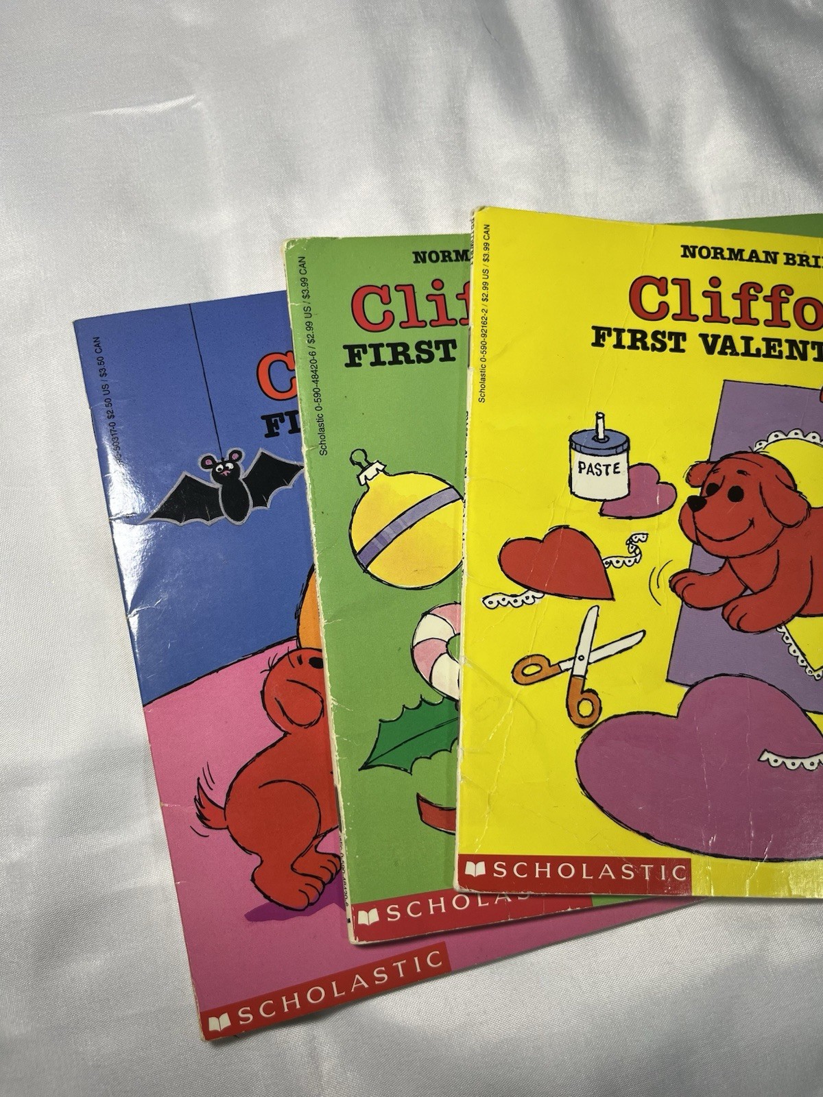 Vintage 1995 Clifford’s First Holidays Books Lot 3 Valentine Halloween Xmas