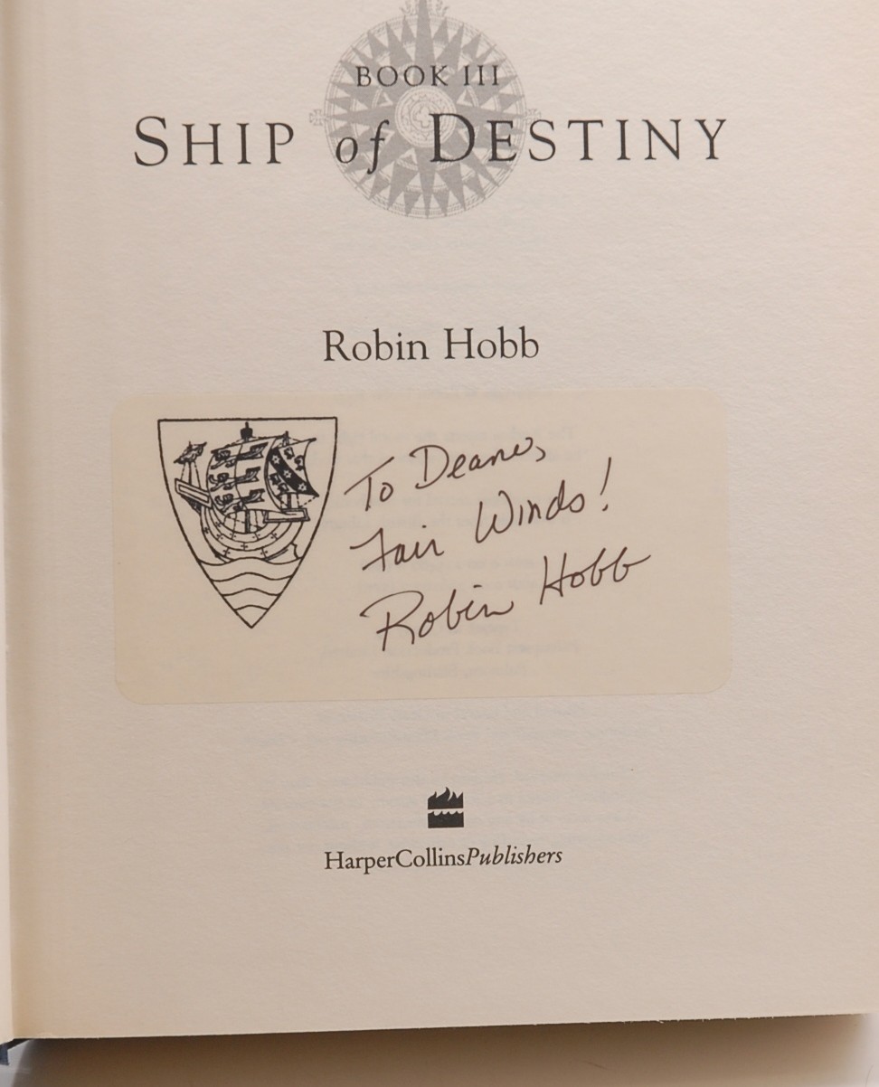 Signed First Edition Hobb,Robin – Ship of Destiny (Liveship Traders Vol-3) Banta