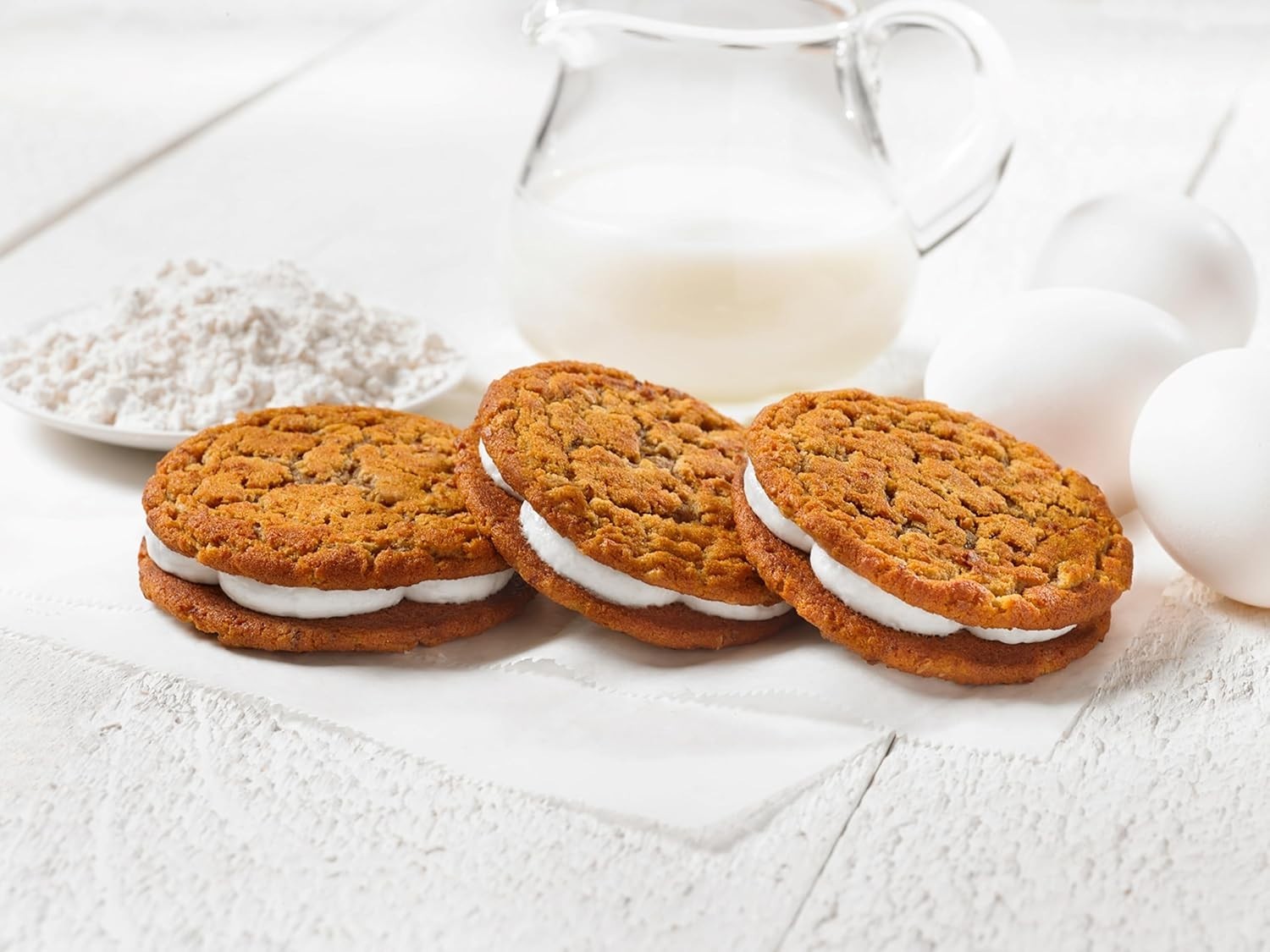 Irresistible Oatmeal Crème Pies – 12 Individually Wrapped Treats, 16.2 OZ