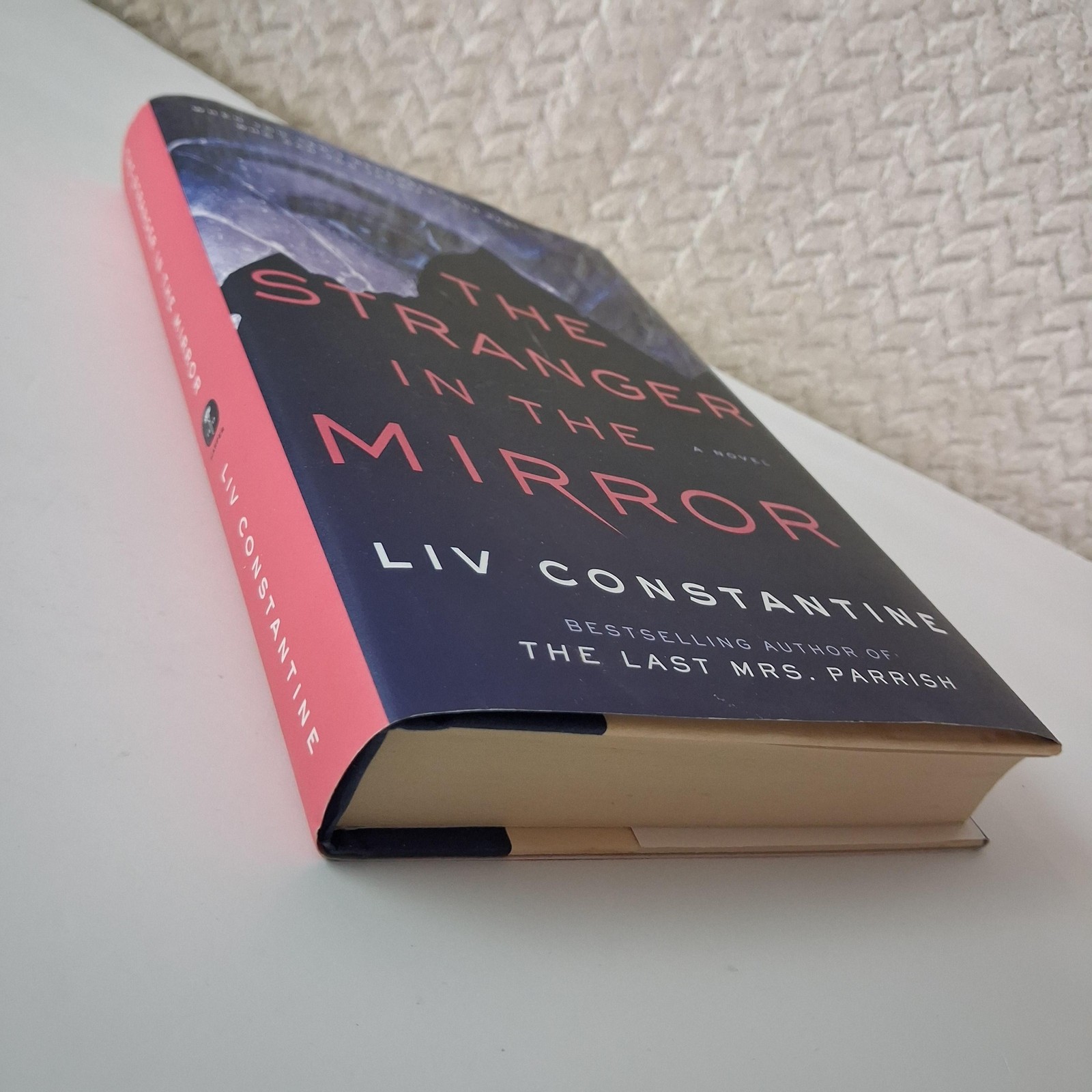 The Stranger In The Mirror Liv Constantine Harper Black HC DJ 2021 First Edition