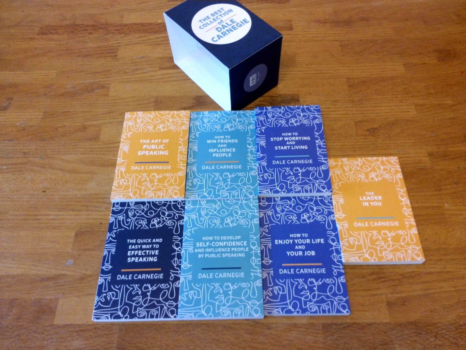 THE BEST COLLECTION OF DALE CARNEGIE – 7 SOFT COVER BOOKS BOX SET – LOT