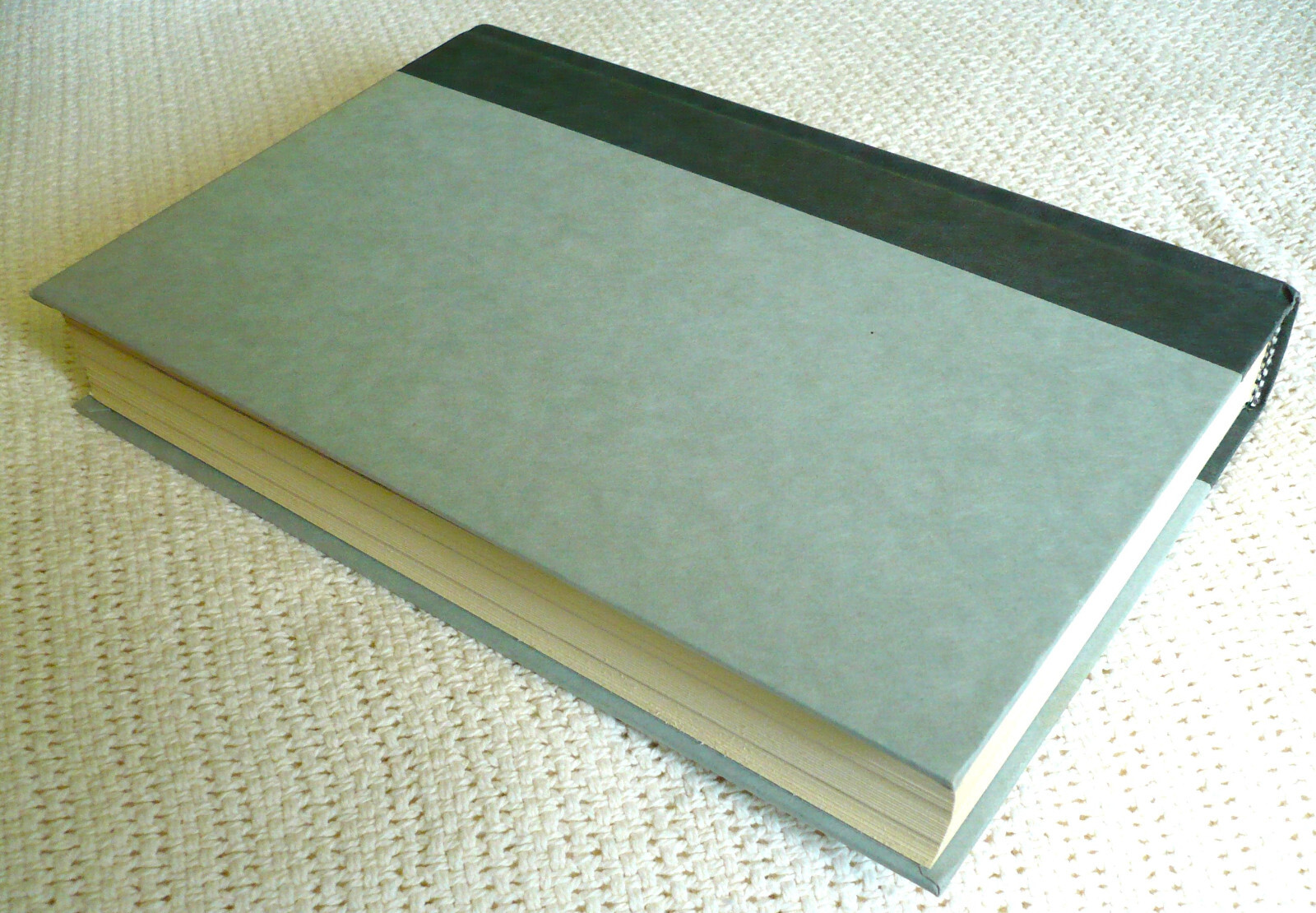 GRACIE A LOVE STORY by GEORGE BURNS – PUTNAM HARD COVER/DJ – 1988 – GOOD SHAPE!