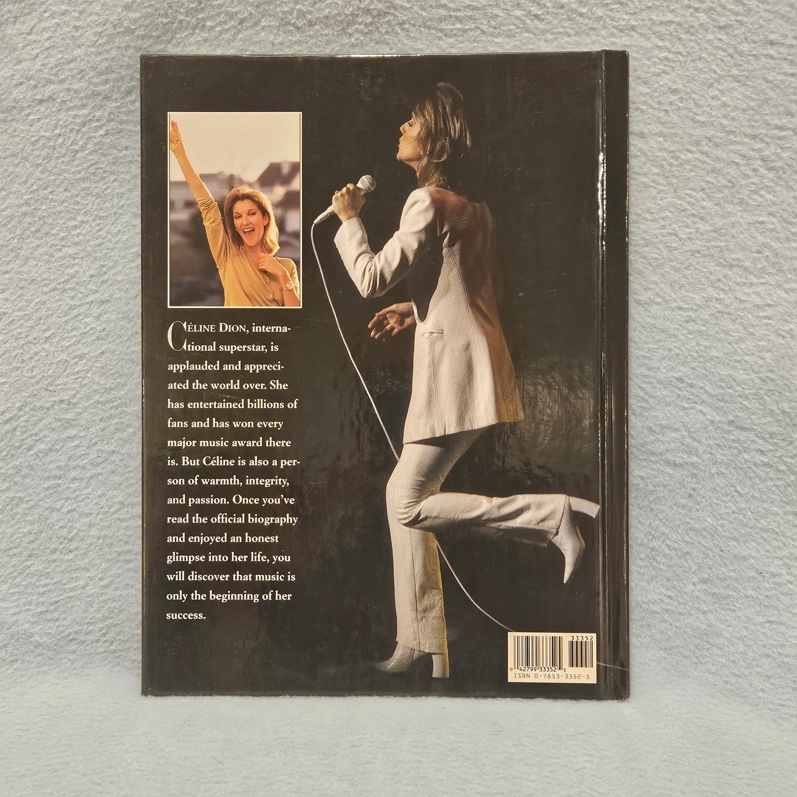 Celine Dion Tour de Force – Hardcover Picture Book (126 Pages)