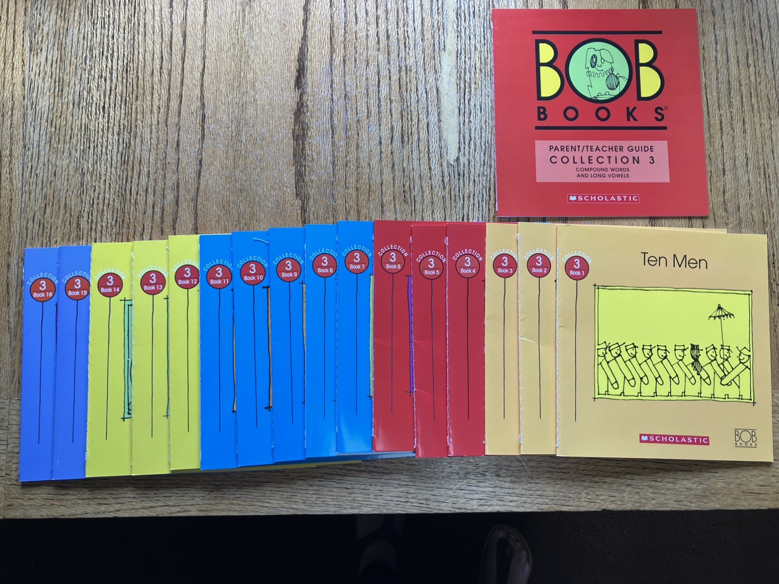 BOB Books: Collections 1-3 & Sight Words