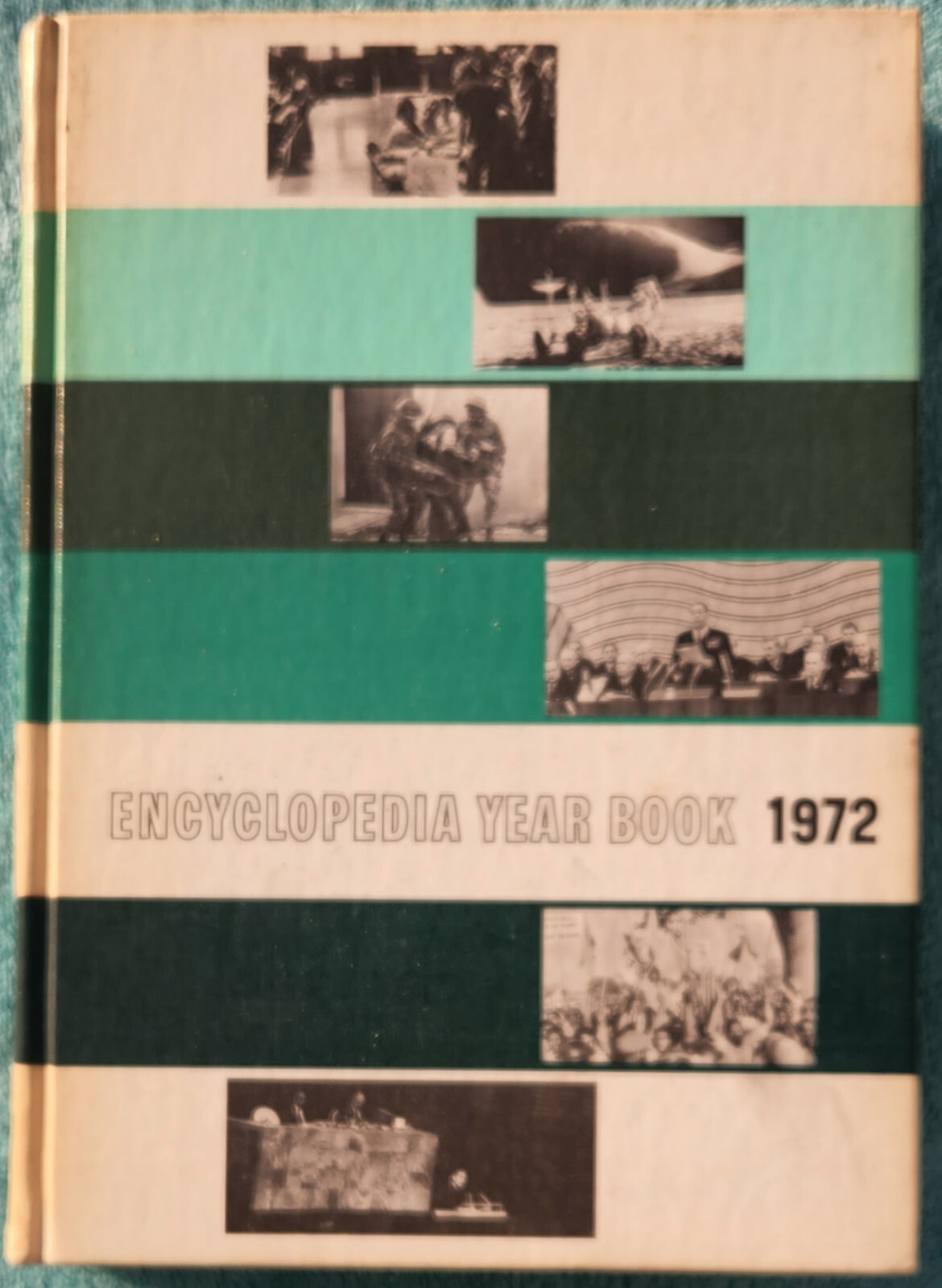 Grolier Encyclopedia Year Book 1972 Hardcover 512 Pages Of Highlights & History