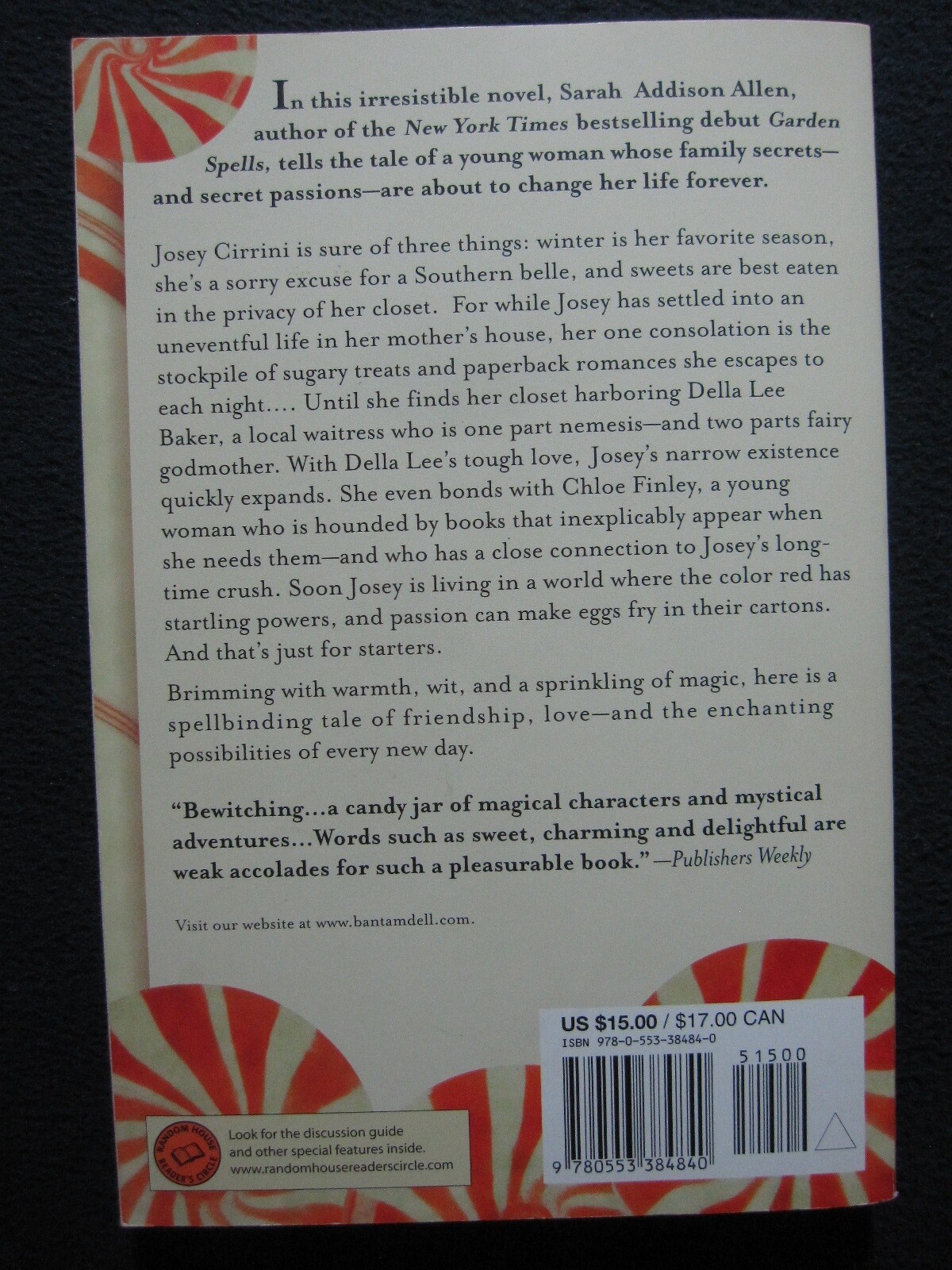 The Sugar Queen: A Novel (Random House Reader’s Circle) [Paperback] Allen, Sar..