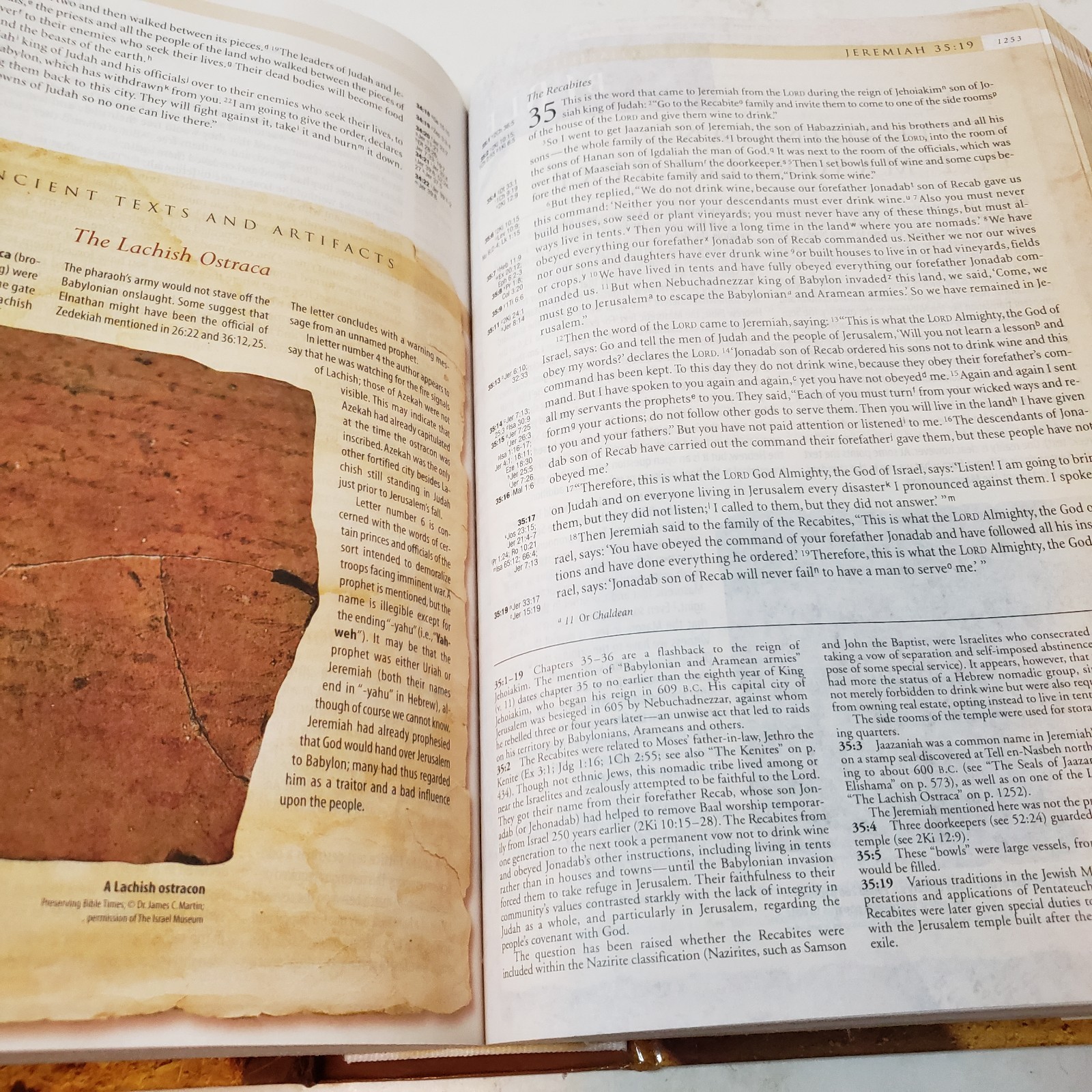 Zondervan Archaelogical Study Bible NIV Hardcover Book W/Software Disc 2005