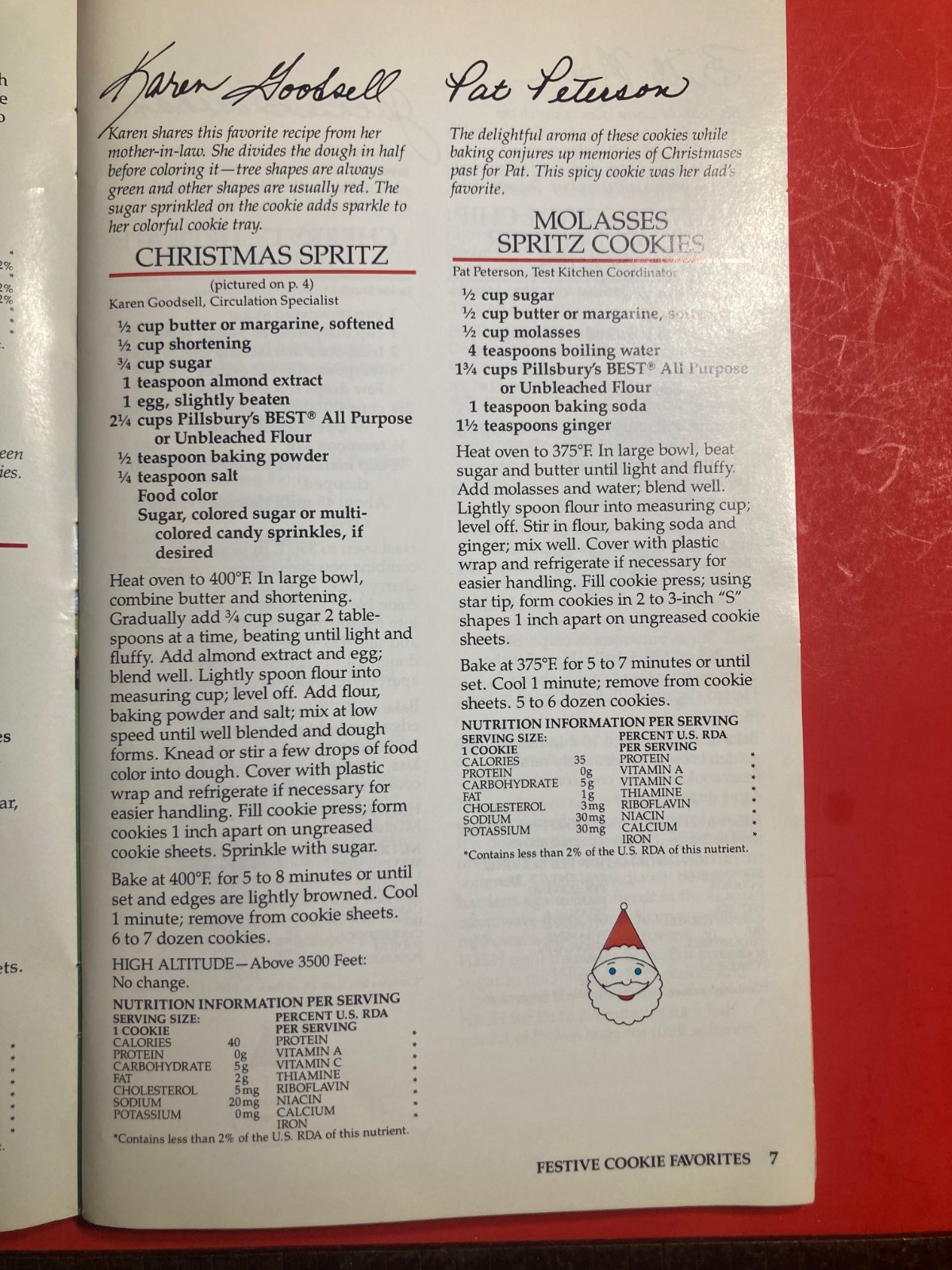 PILLSBURY HOLIDAY BAKING RECIPES COOKBOOK 96 PAGES 2000 COOKIES SPRITZ CHRISTMAS