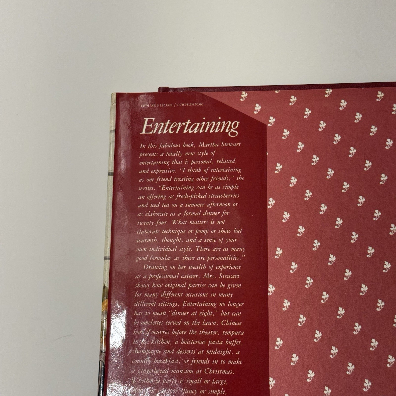 Entertaining by Martha Stewart 1982 Vintage 1st Edition Hardcover Book