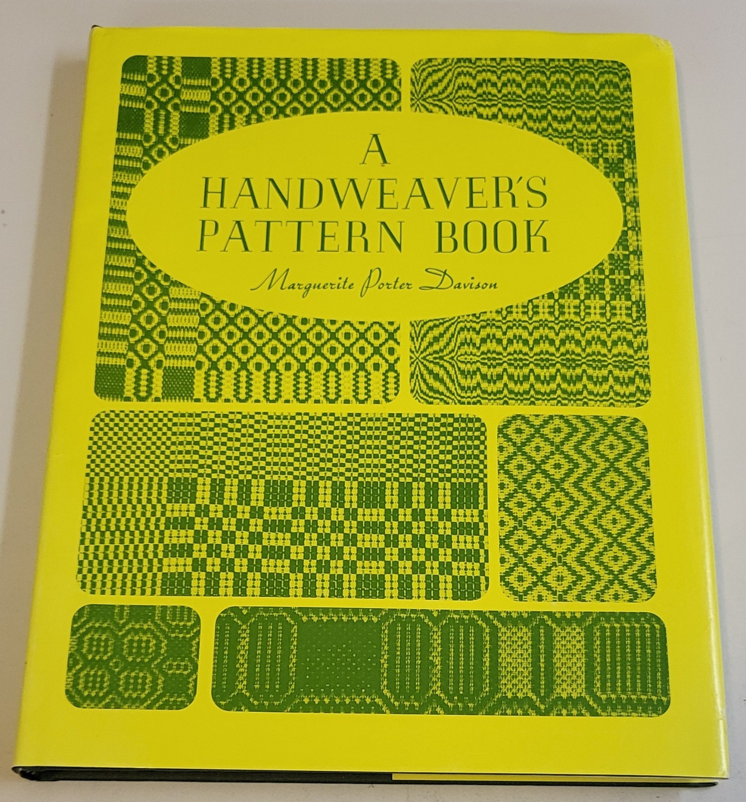 Davison A HANDWEAVER’S PATTERN BOOK~ 240 Pages (1994 Revised Edition) 2007 HC DJ