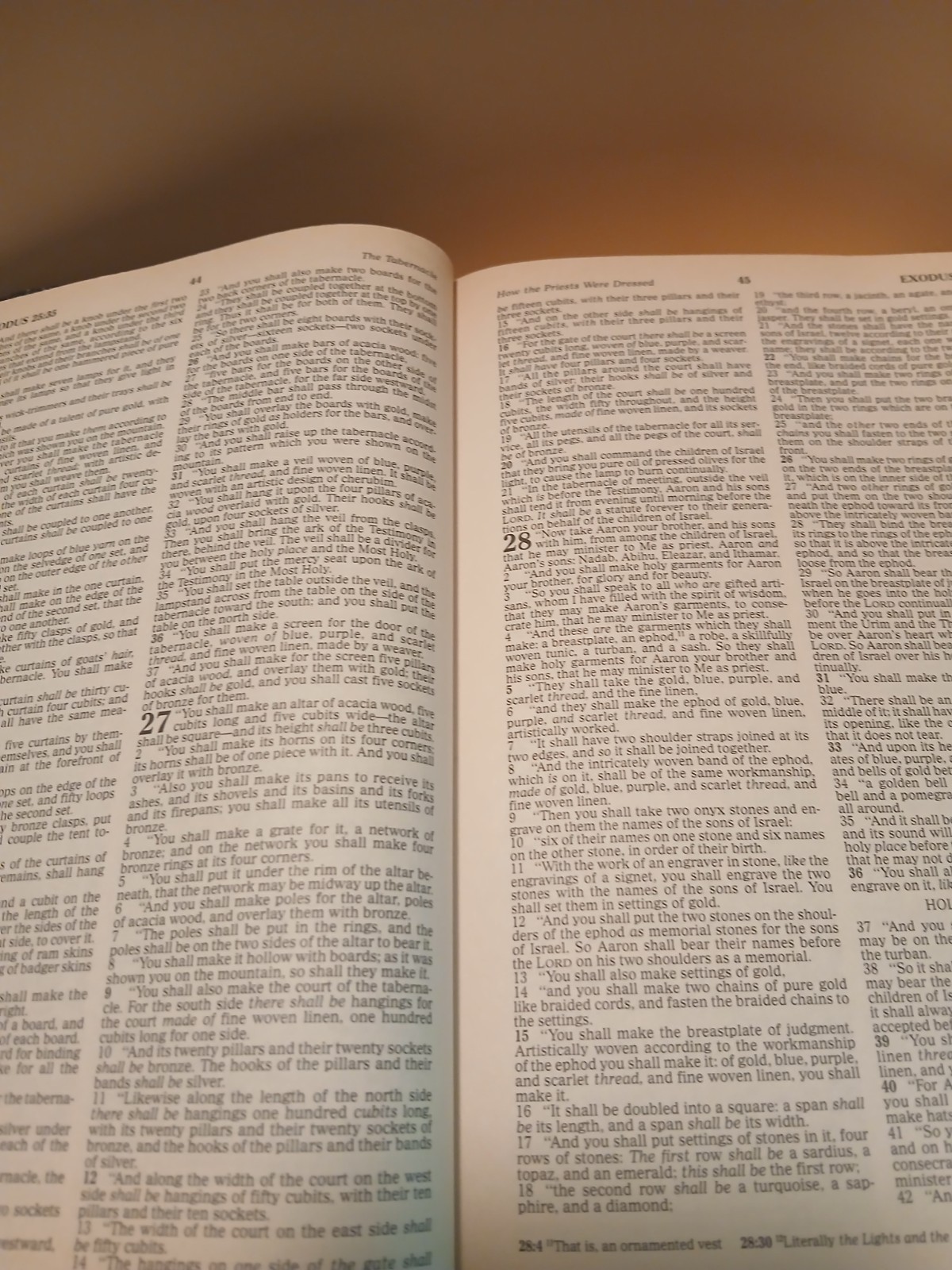 Thomas Nelson Bible Holy Bible NKJV New King James Version Leather Bound