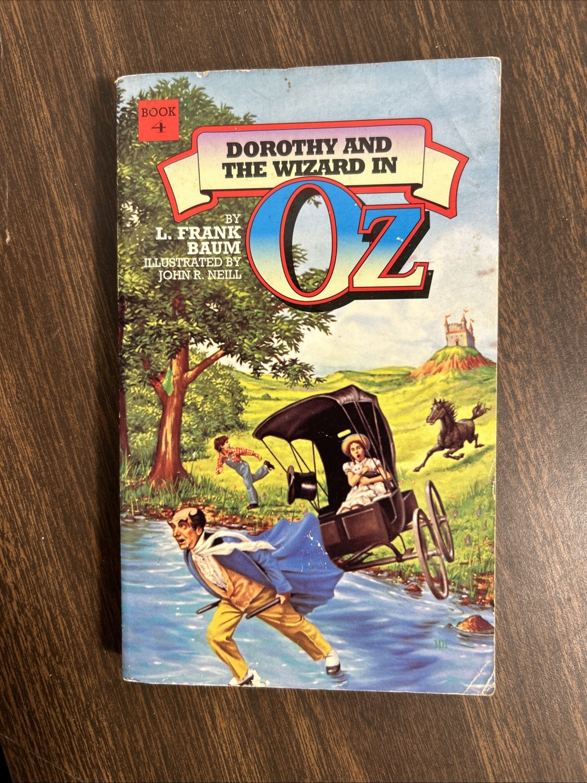 Lot of 3 Oz Series paperbacks L. Frank Baum Book 2,3,and 4