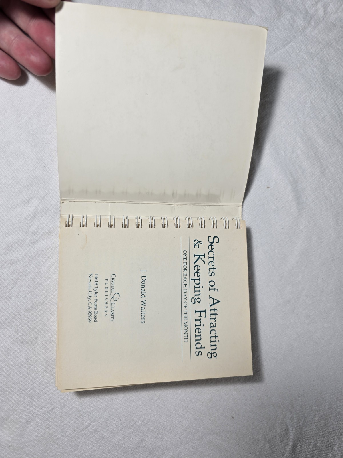 Secrets Of Attracting And Keeping Friends Affirmations Walters 1990 Vintage Book