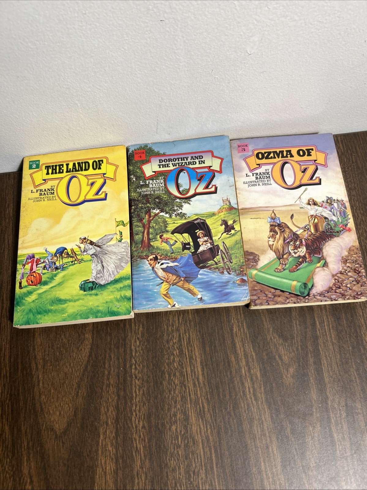 Lot of 3 Oz Series paperbacks L. Frank Baum Book 2,3,and 4