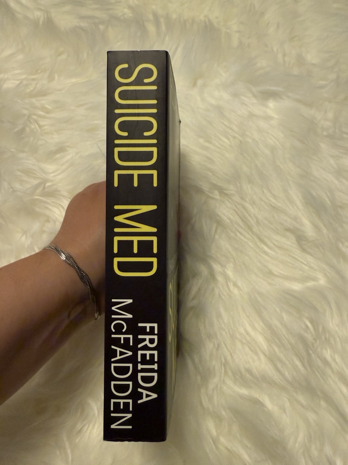NEW Suicide Med Paperback Book Frieda McFadden Out of Print Authentic Rare