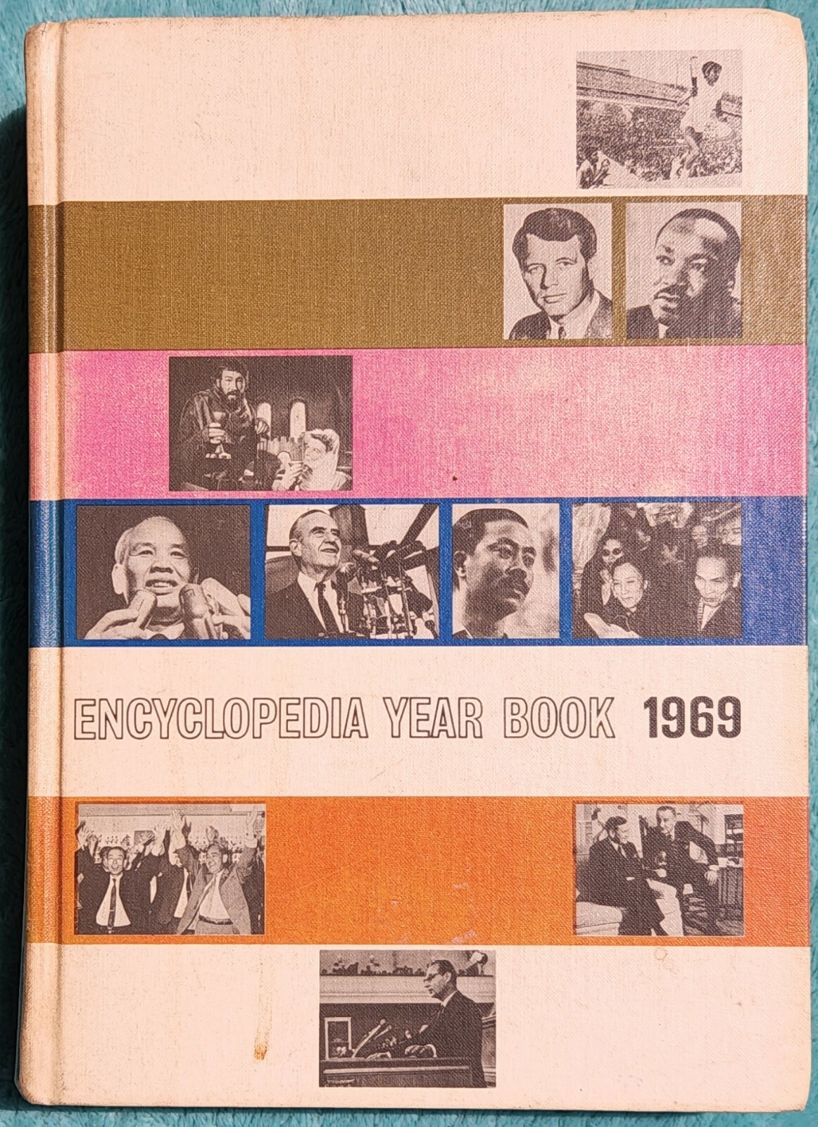 Grolier Encyclopedia Year Book 1969 Hardcover 512 Pages Of Highlights & History