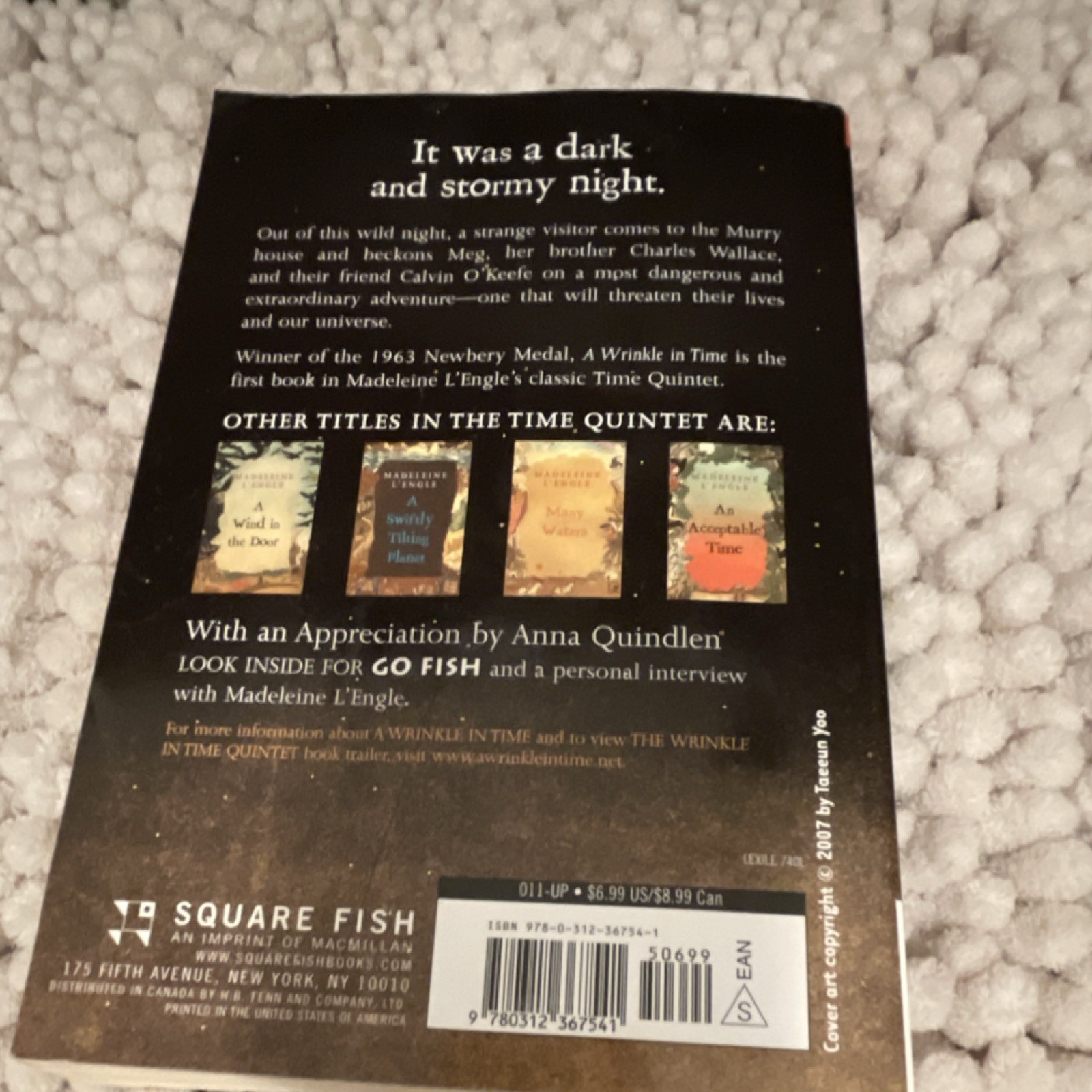 A Wrinkle in Time Madeleine L’Engle Square Fish Paperback Fantasy Time Travel