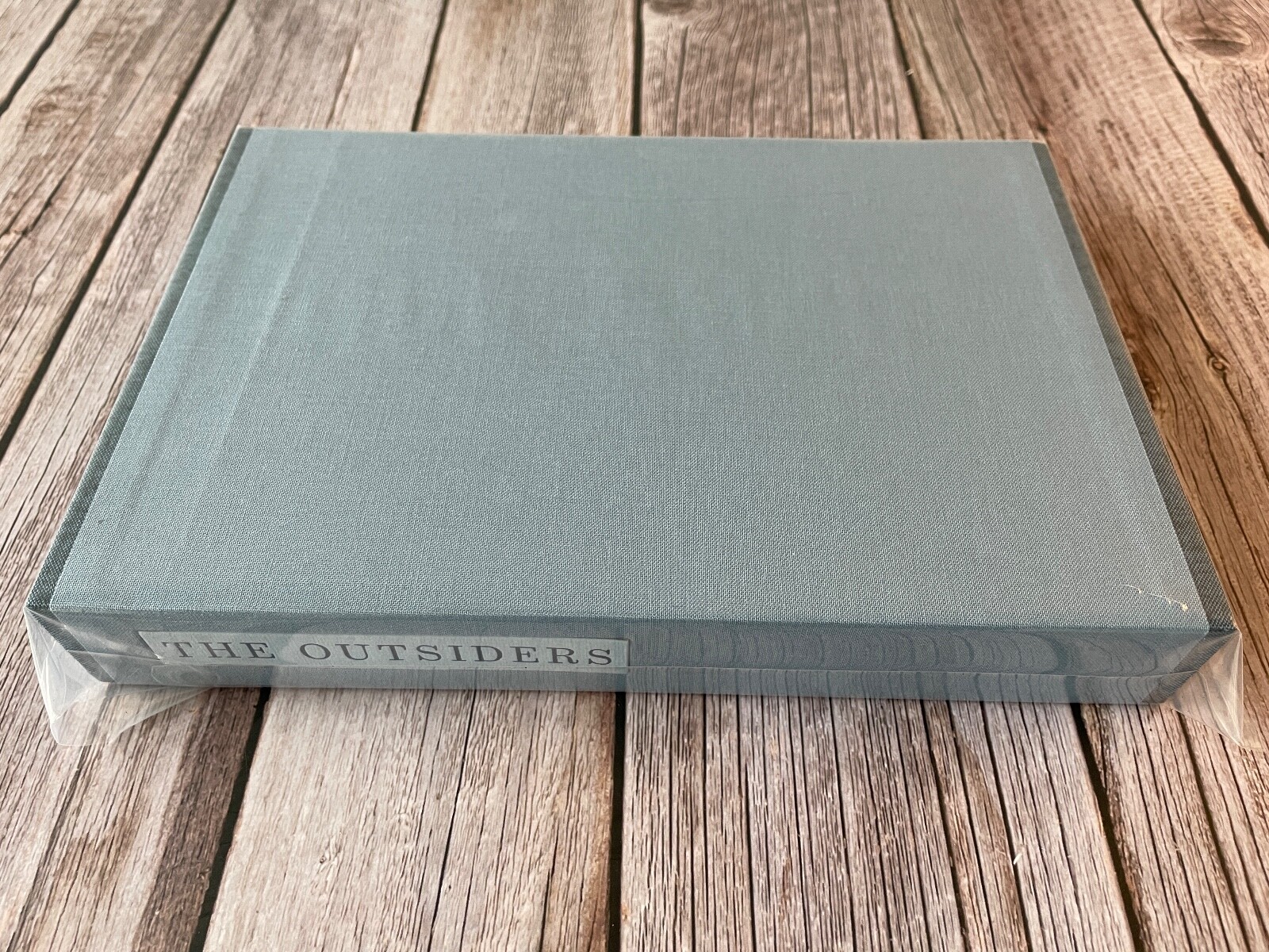 THE OUTSIDERS S.E. Hinton Signed Limited Edition SUNTUP PRESS 1 of 350 SEALED