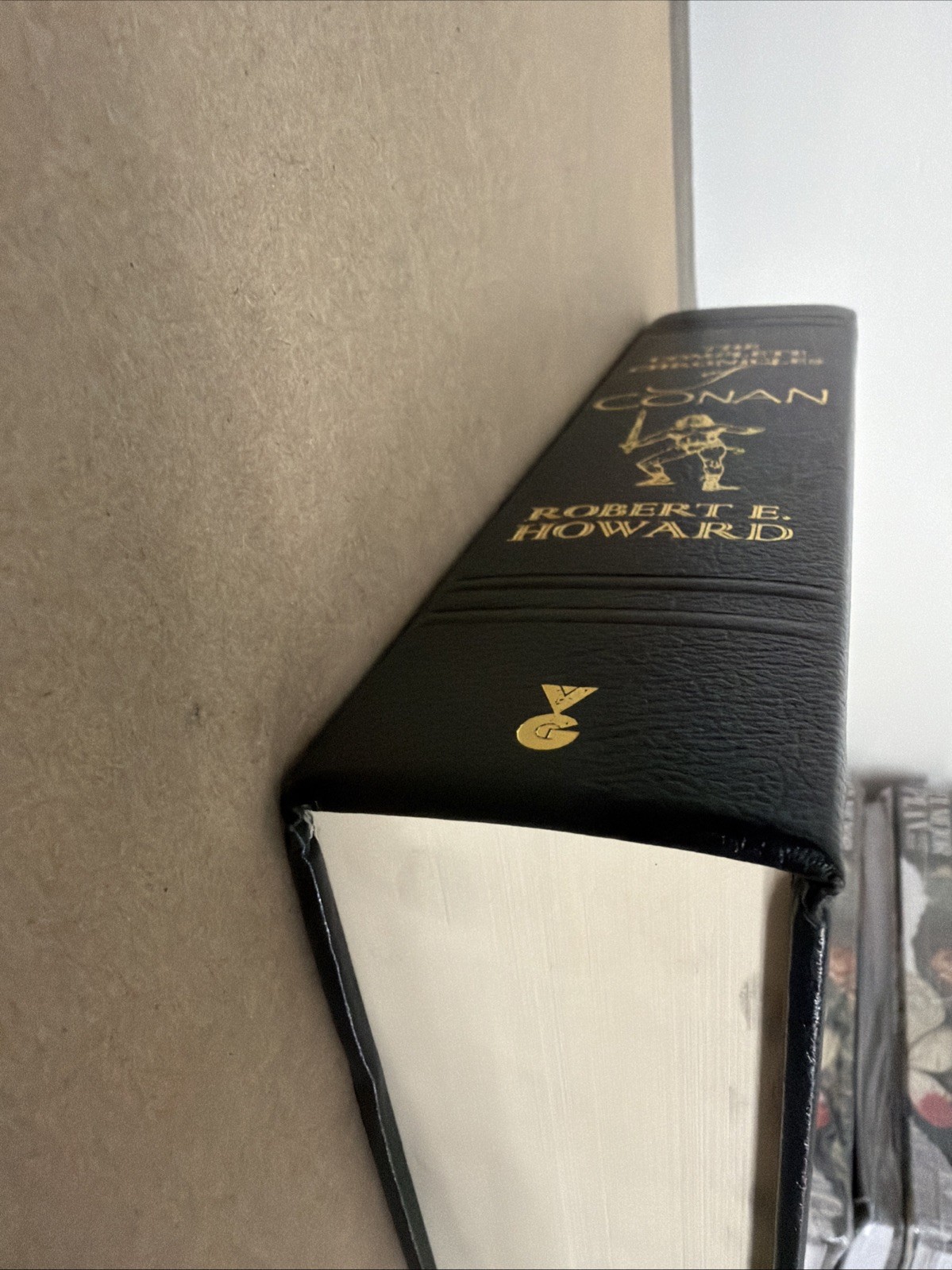COMPLETE ILLUSTRATED CHRONICLES OF CONAN Robert E Howard Faux Leather Bound