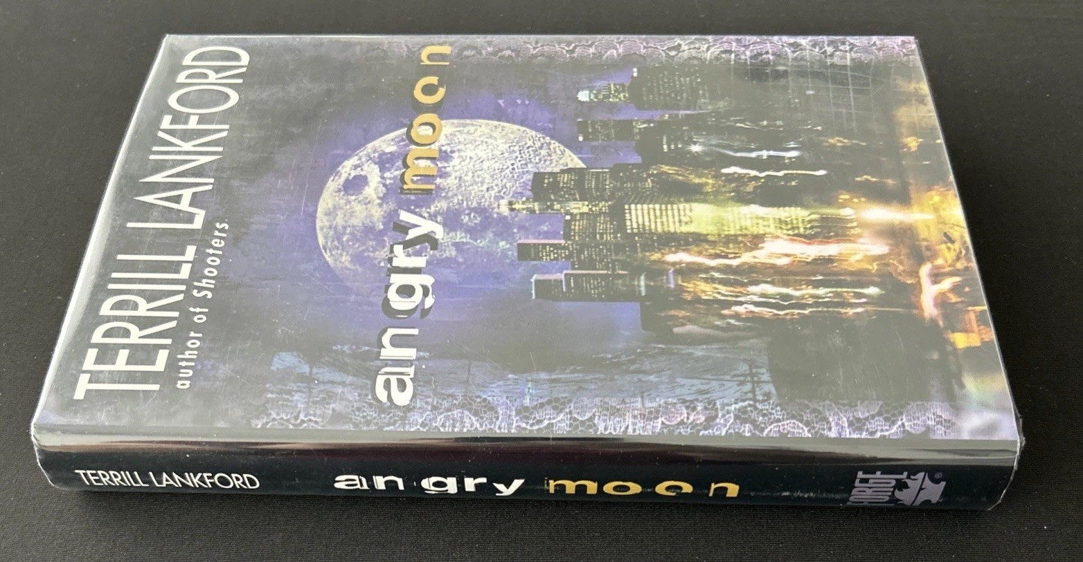 Angry Moon by Terrill Lankford (1997, Hardcover) 1st Ed. ~ Brand New ~ SIGNED