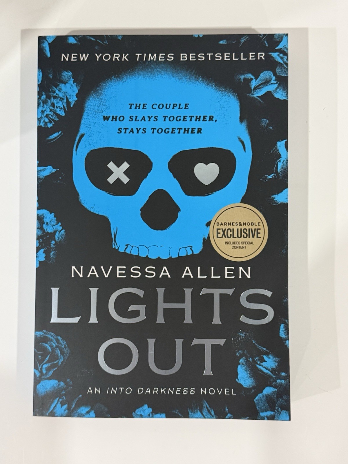 Lights Out by Navessa Allen – Barnes & Noble Edition