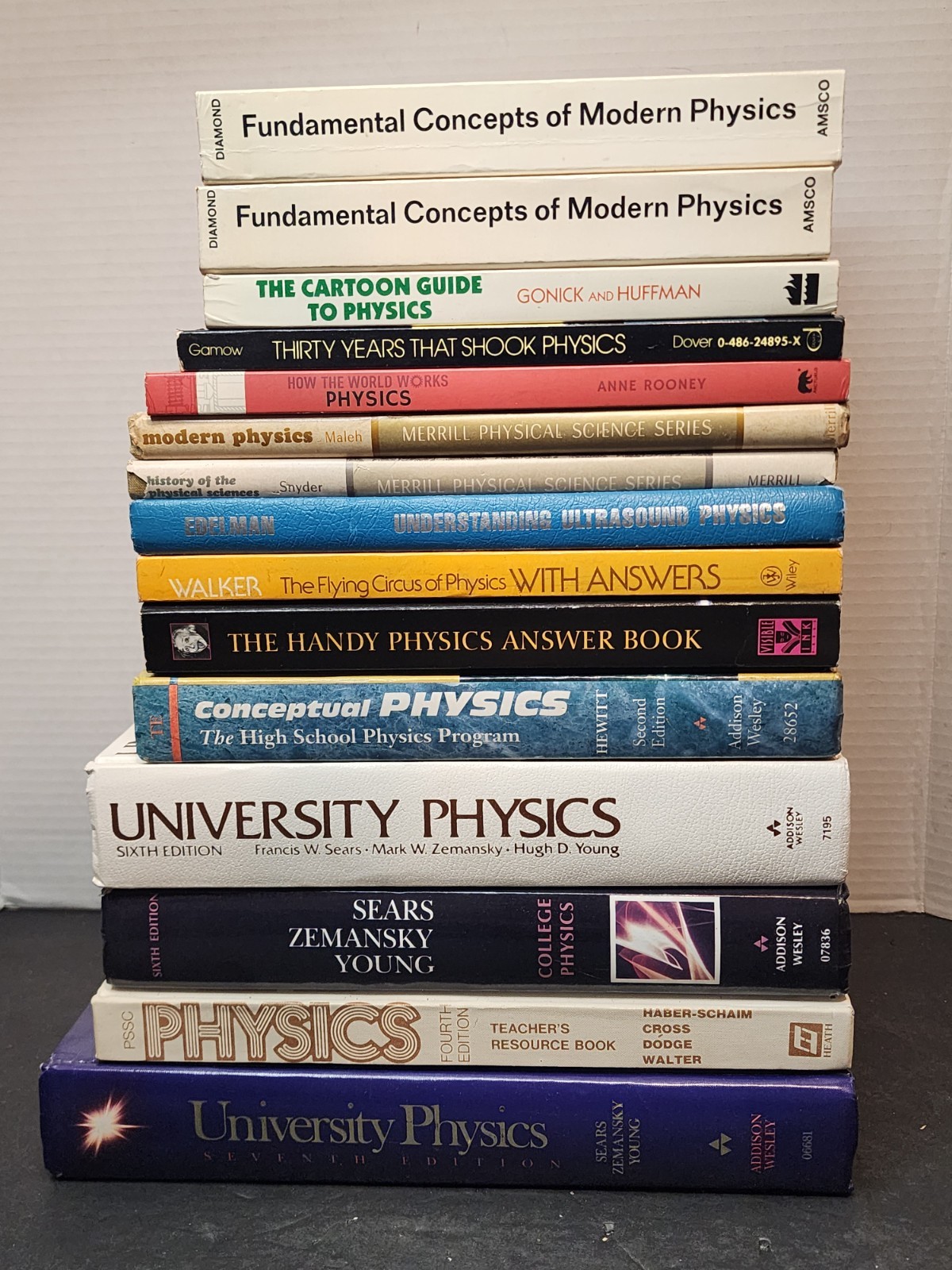 PHYSICS BOOK LOT OF 15 INCLUDES TEXTBOOKS & MORE!!! HC & TPB 1966 – 2019
