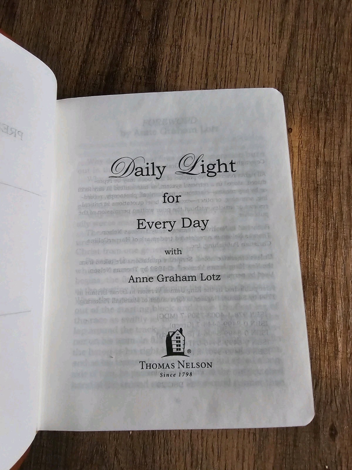 Daily Light Devotional by Anne Graham Lotz: Brand New Tan Color