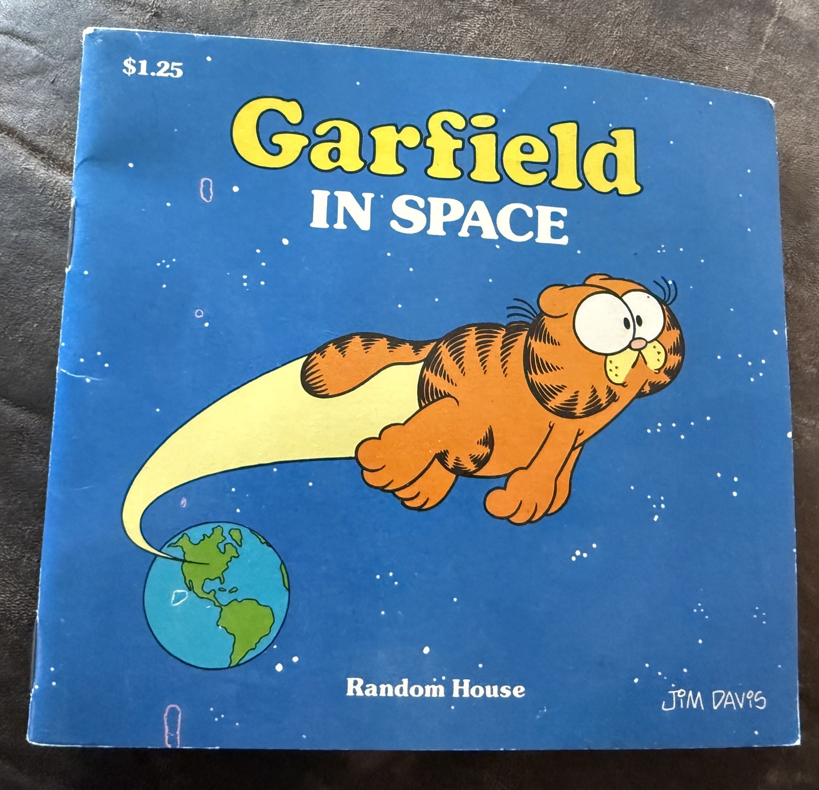 Garfield in Space by Jim Davis (1983 Random House) Paperback 5inx5.5in vintage