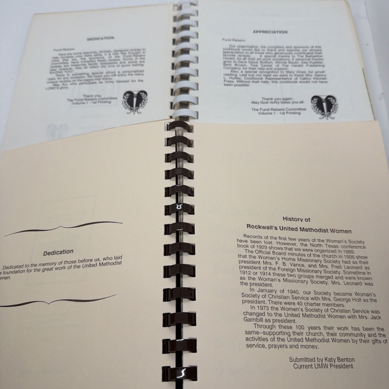 Vintage 1980s Community Cookbook Baking Cakes Heritage Centennial Lot of 2 Retro