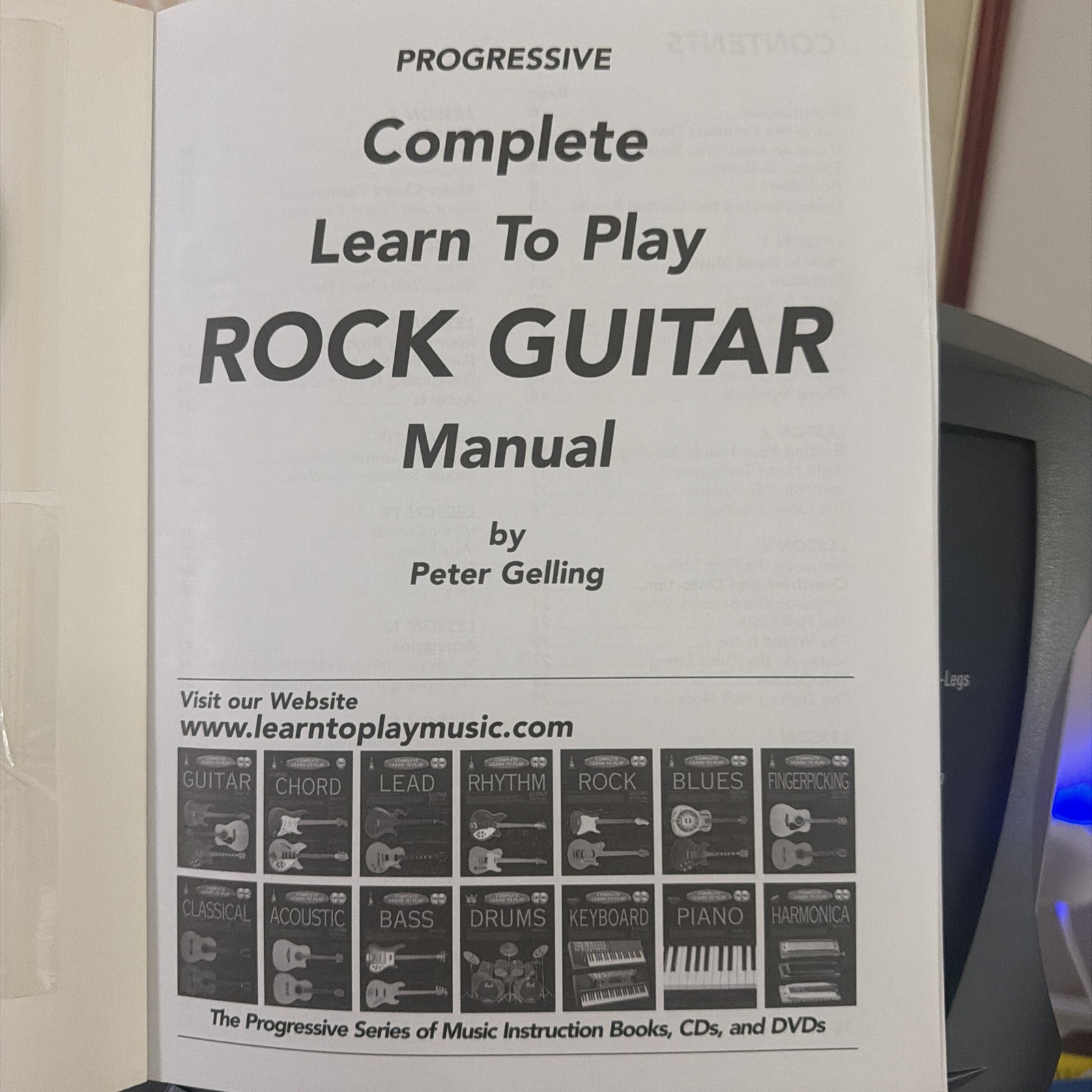 Rock Guitar Tab Lesson Book Learn to Play Rock Guitar With 2 CD’s 240 Pages New