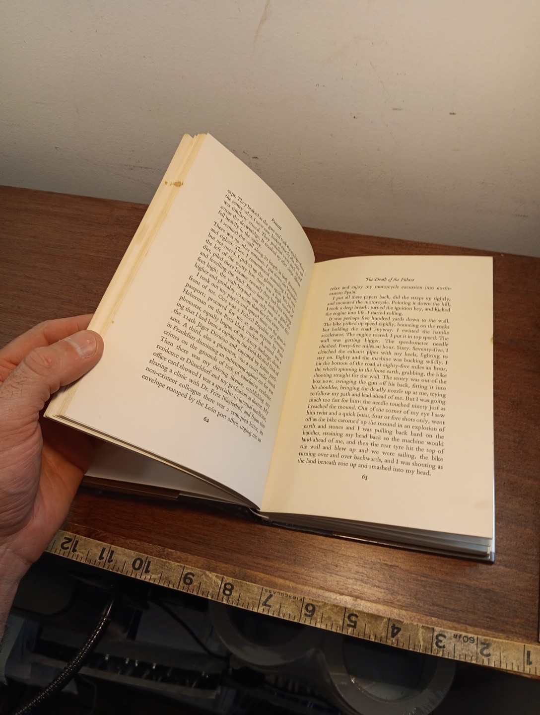Roland Puccetti: The Death of the Fuhrer. Hardcover, St. Martin’s Press, 1972