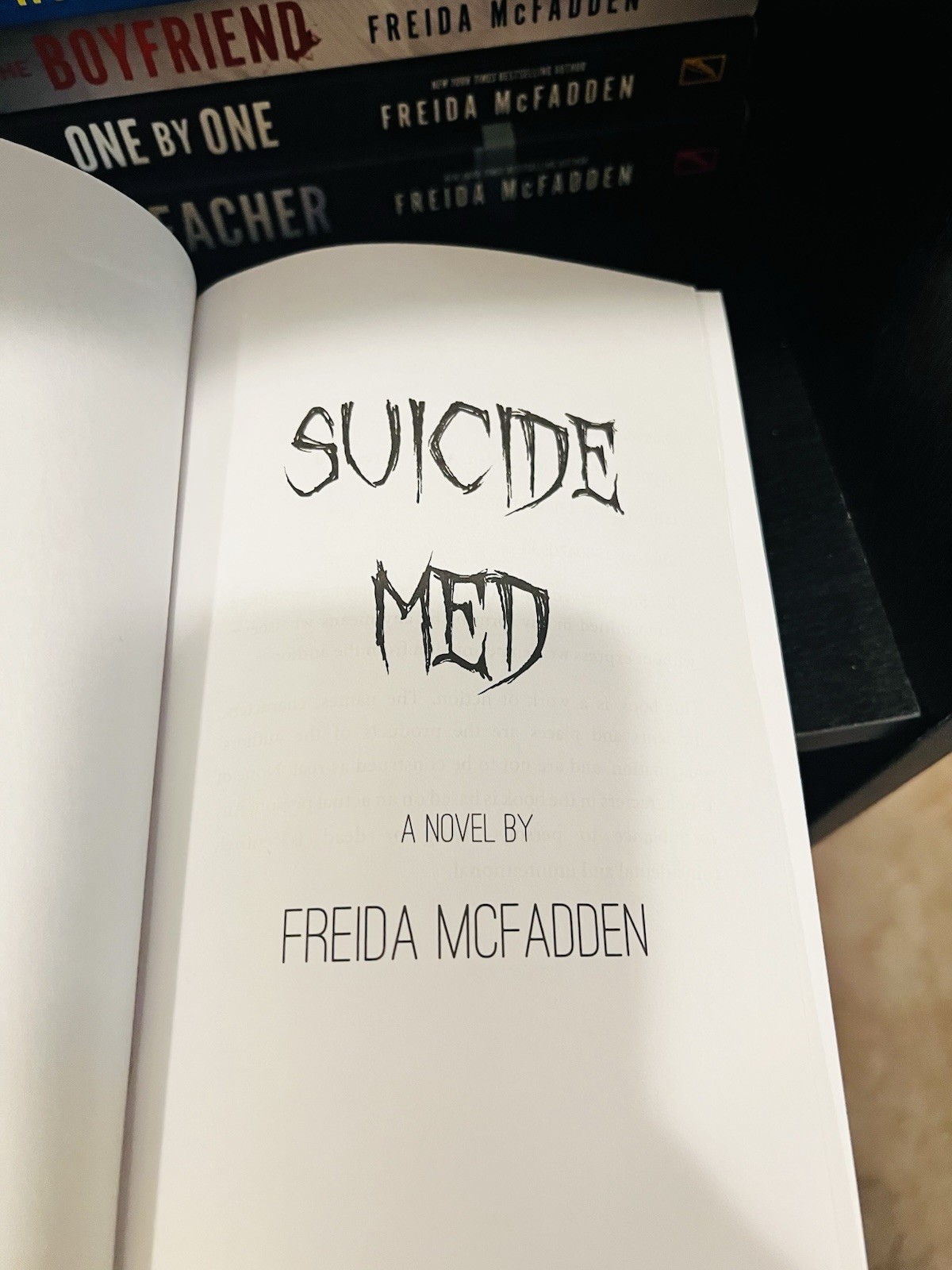 Suicide Med. Author: Freida McFadden. Out Of Print. Authentic RARE