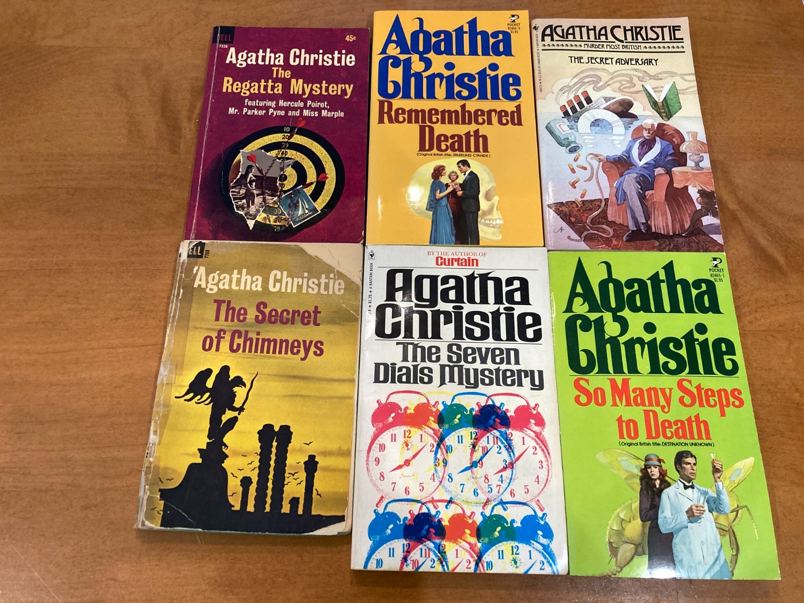 Lot 41 VTG AGATHA CHRISTIE PB Mysteries