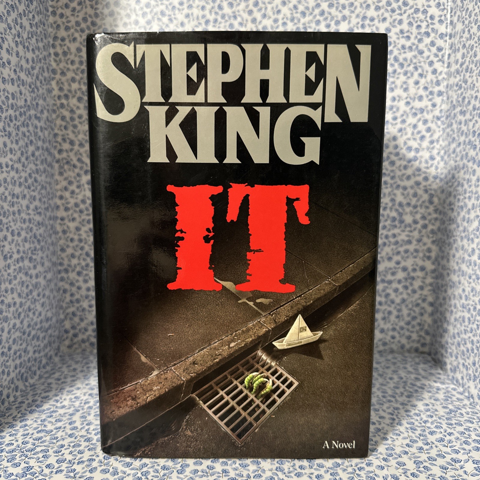 IT by STEPHEN KING True 22.95 First Edition 3rd Printing VIKING HCDJ Horror 1986