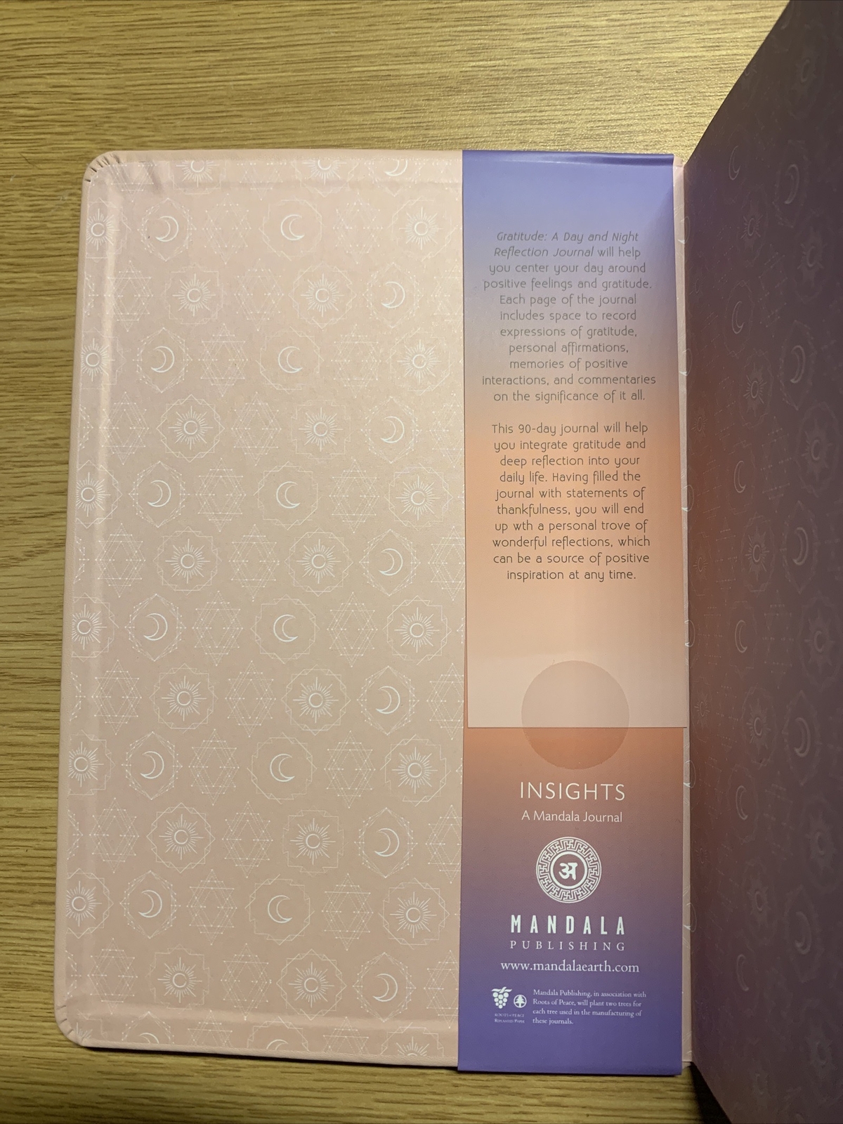 Gratitude A Day and Night Reflection Journal 184 Pages
