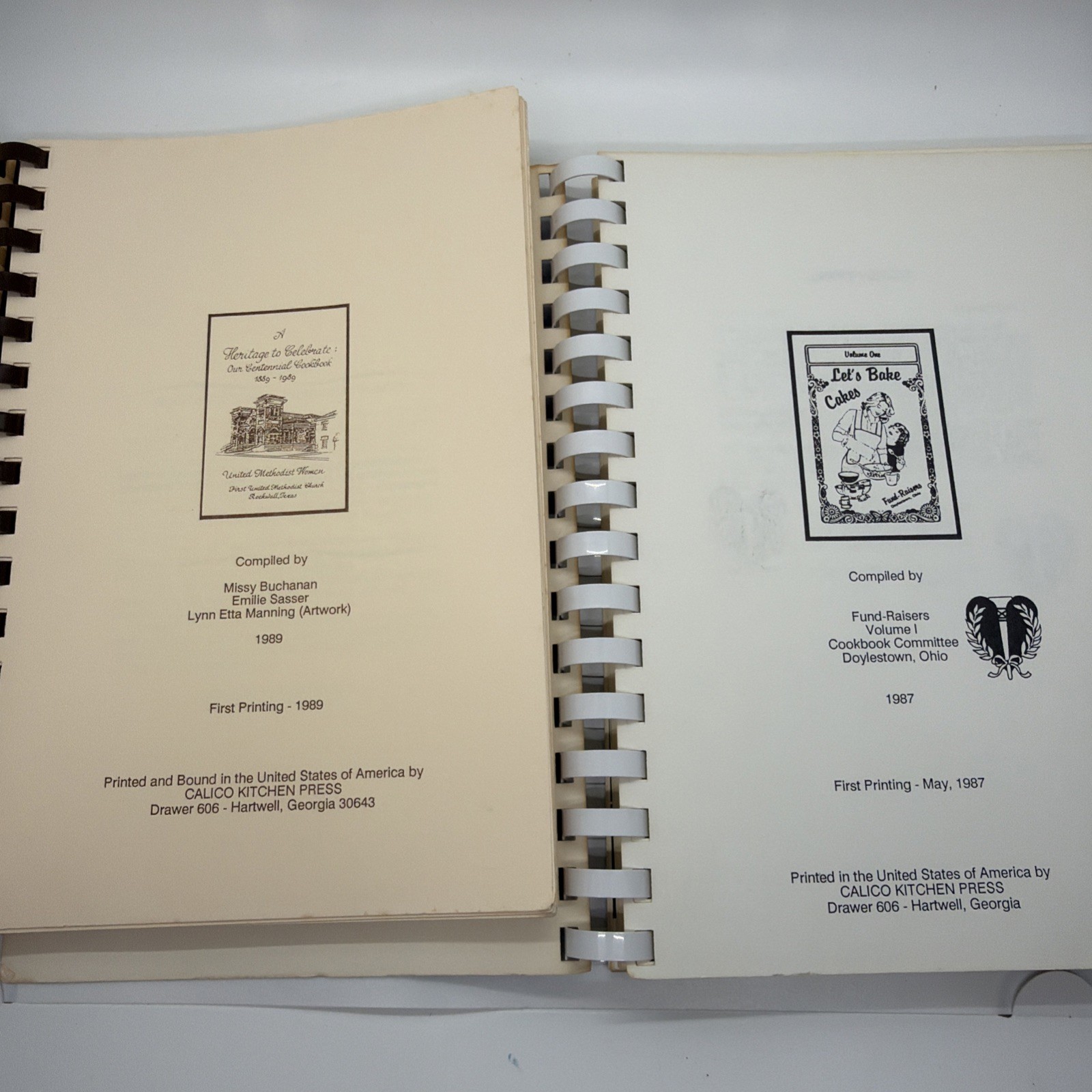 Vintage 1980s Community Cookbook Baking Cakes Heritage Centennial Lot of 2 Retro