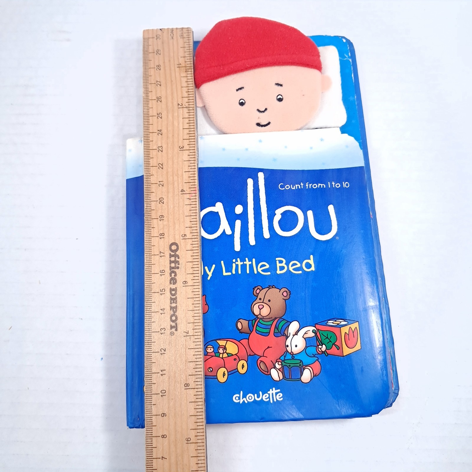 Caillou: My Little Bed Count from 1 to 10 book Chouette 2012 bedtime learning