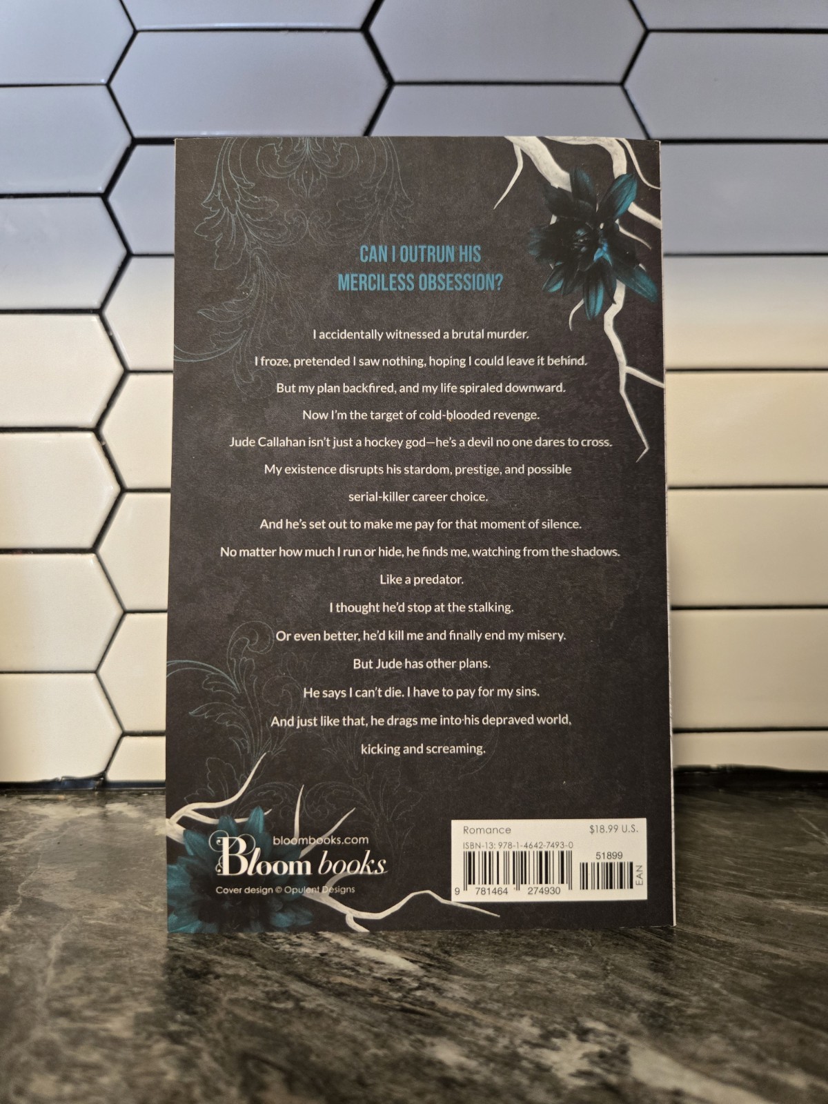 Sweet Venom – Barnes & Noble Exclusive Hardcover by Rina Kent (2025)