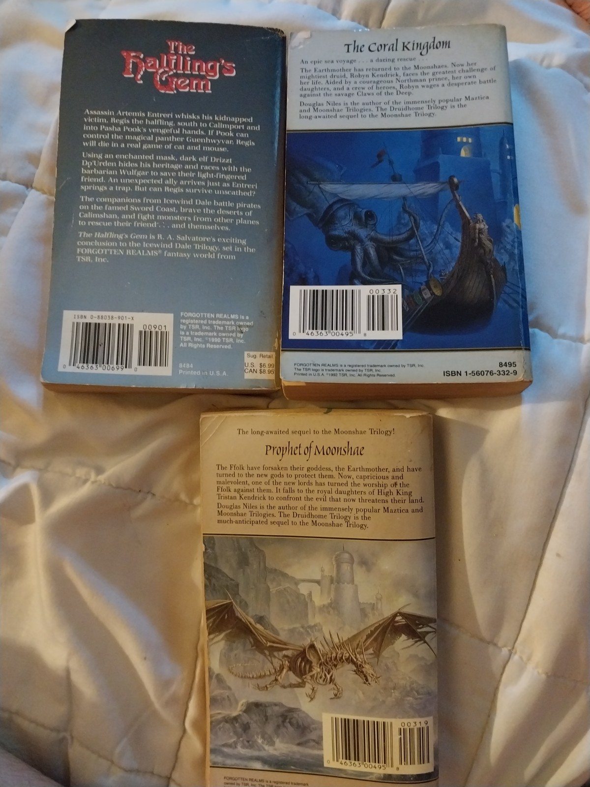 VTG LOT OF 3 FORGOTTEN REALMS BOOKS Coral Kingdom Halflings Gem Prophet Moonshae