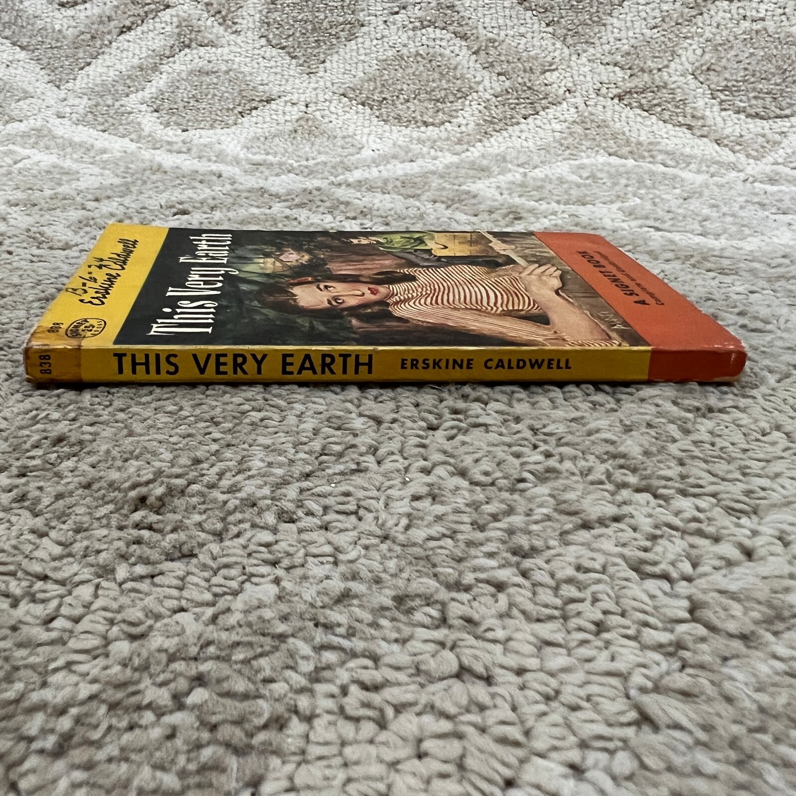 This Very Earth Family Drama Paperback Book by Erskine Caldwell Signet 1953